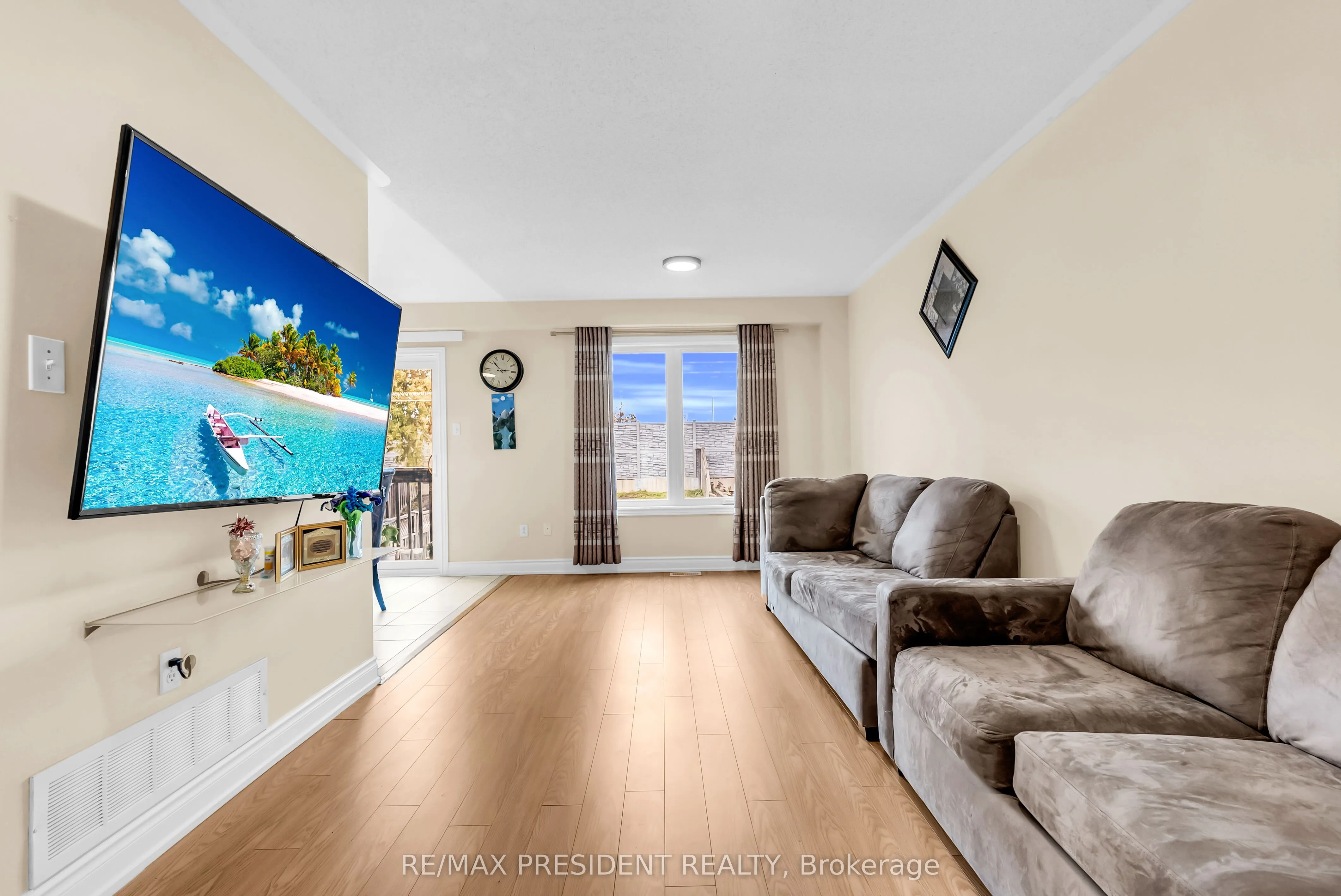 3152 Angel Pass Drive