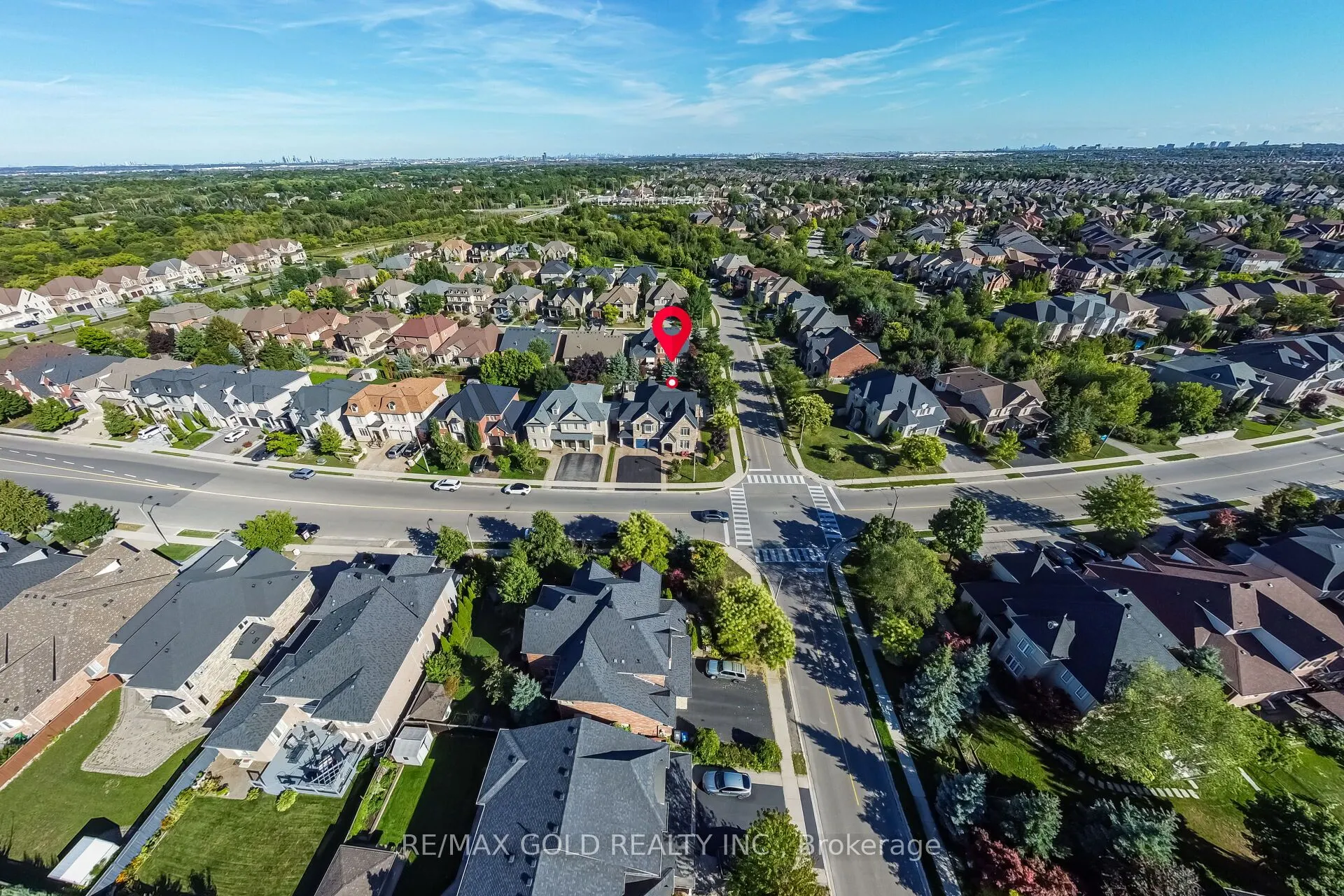 19 Eiffel Boulevard N