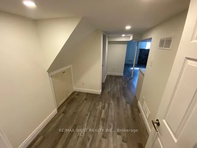 81 Cuffley Crescent S, #Basement