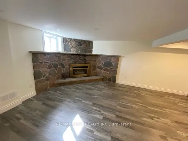 81 Cuffley Crescent S, #Basement