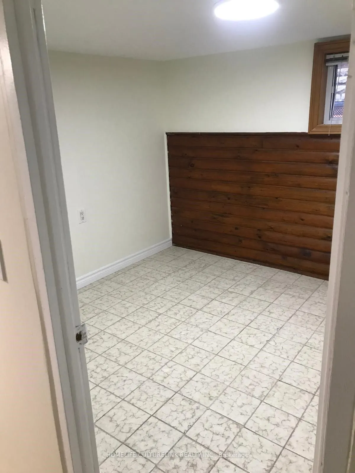 184 Livingstone Avenue, #Lower