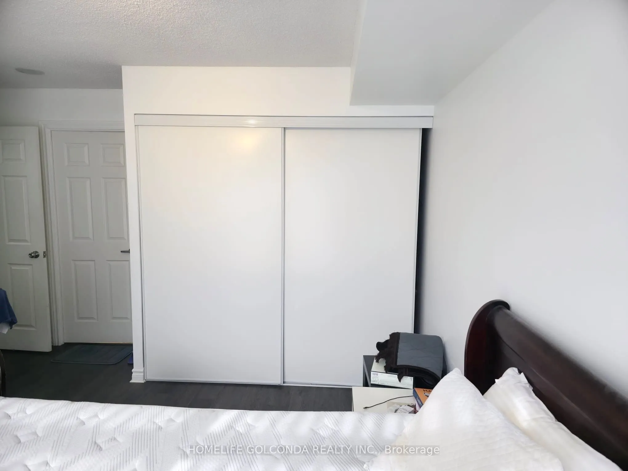 3888 Duke of York Boulevard, #526