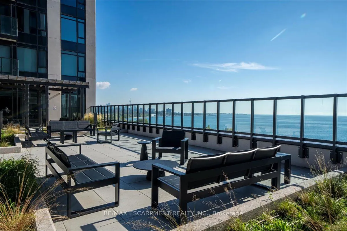 1926 Lakeshore Boulevard, #3002