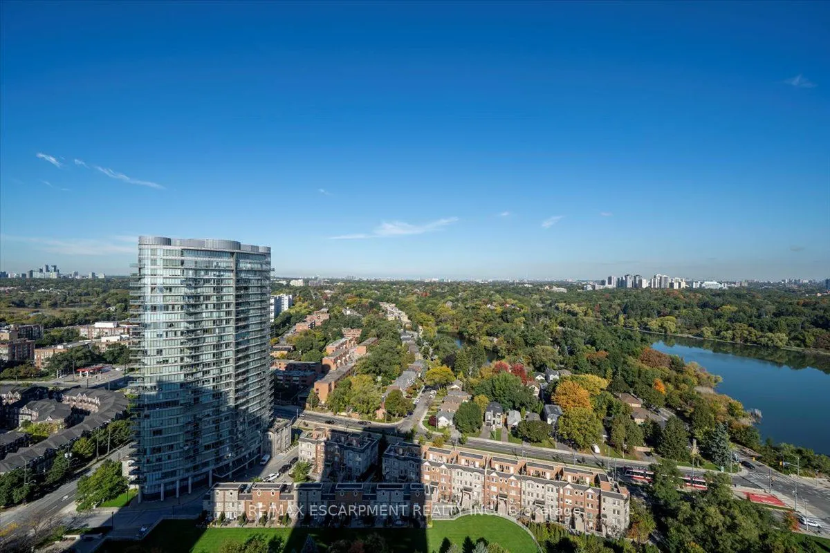 1926 Lakeshore Boulevard, #3002