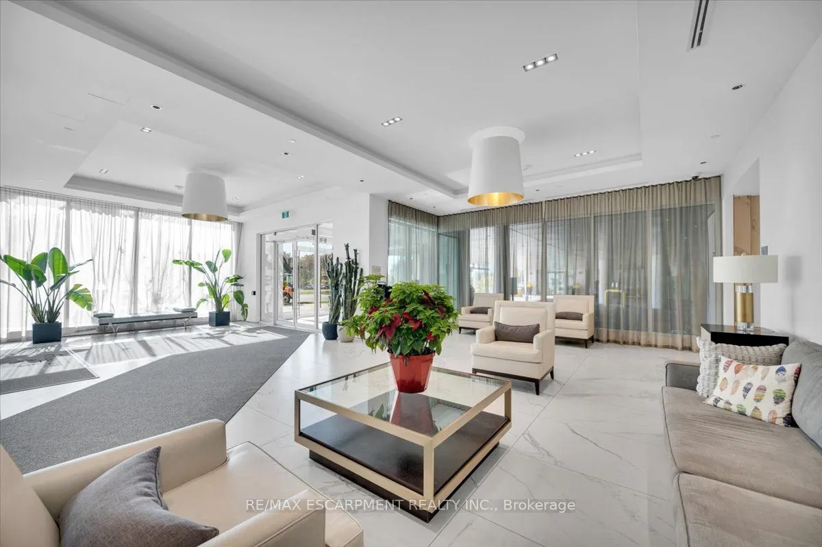 1926 Lakeshore Boulevard, #3002