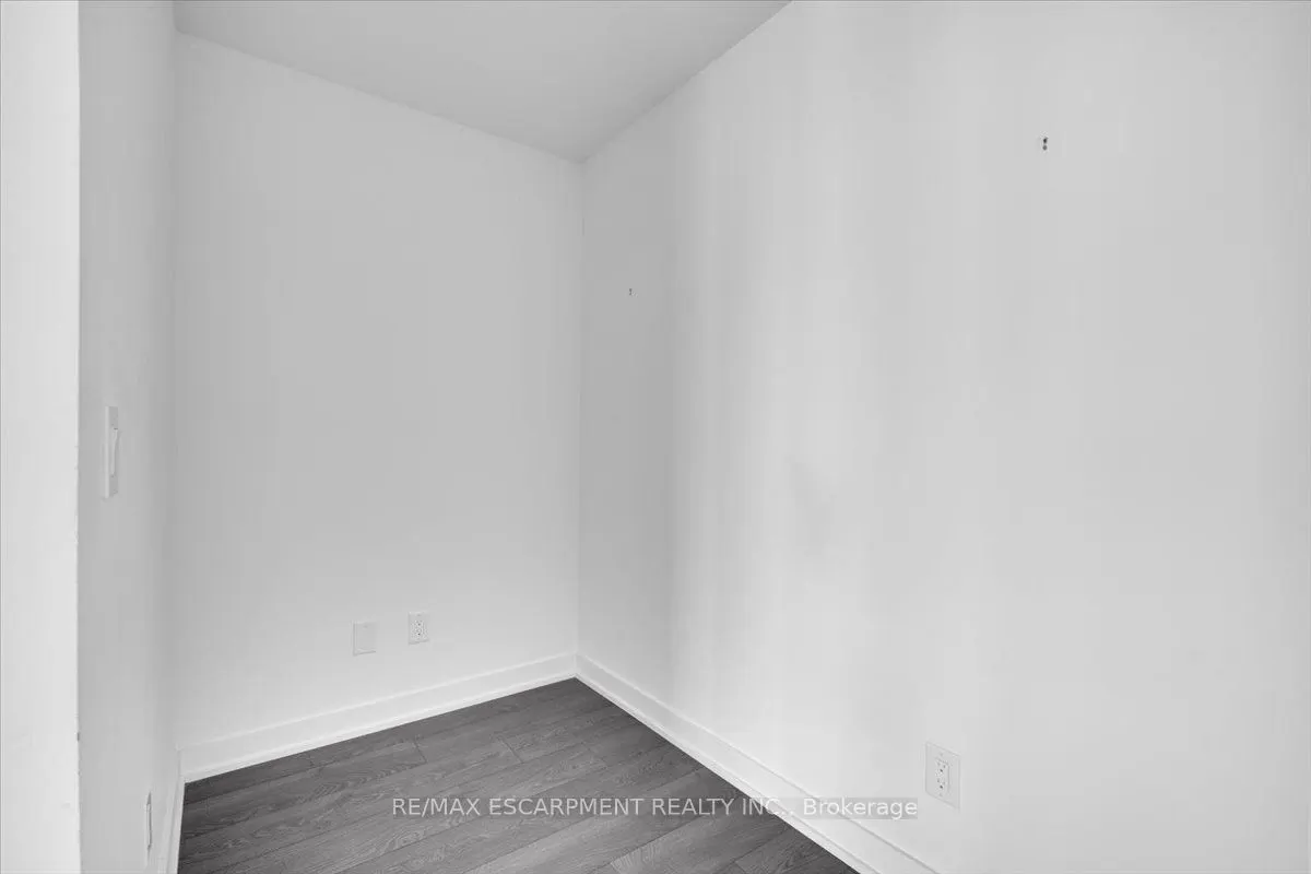 1926 Lakeshore Boulevard, #3002