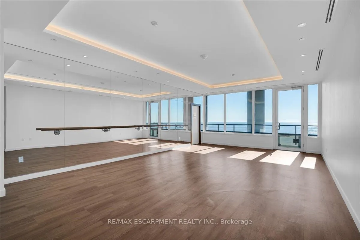 1926 Lakeshore Boulevard, #3002