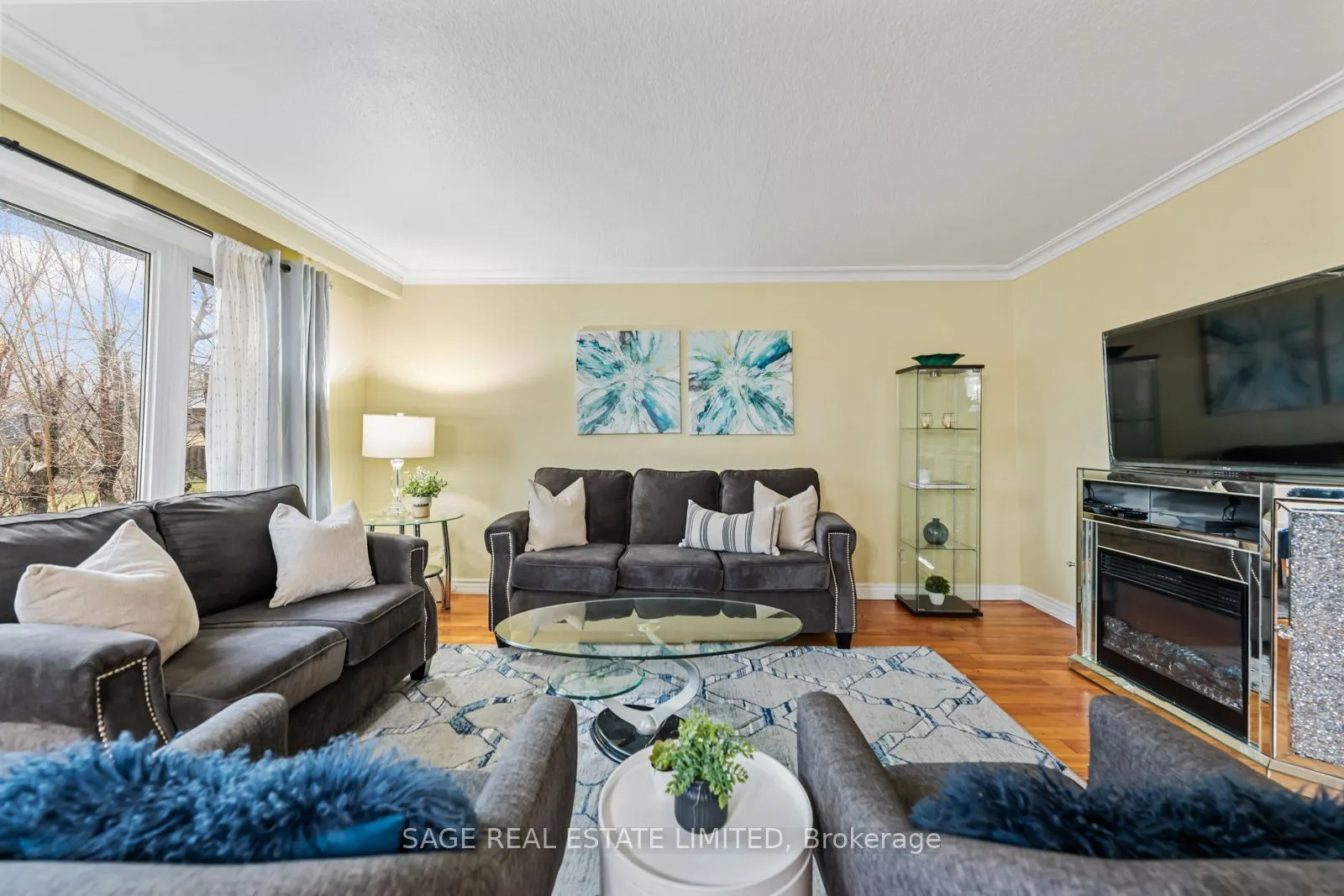 45 Dashwood Crescent
