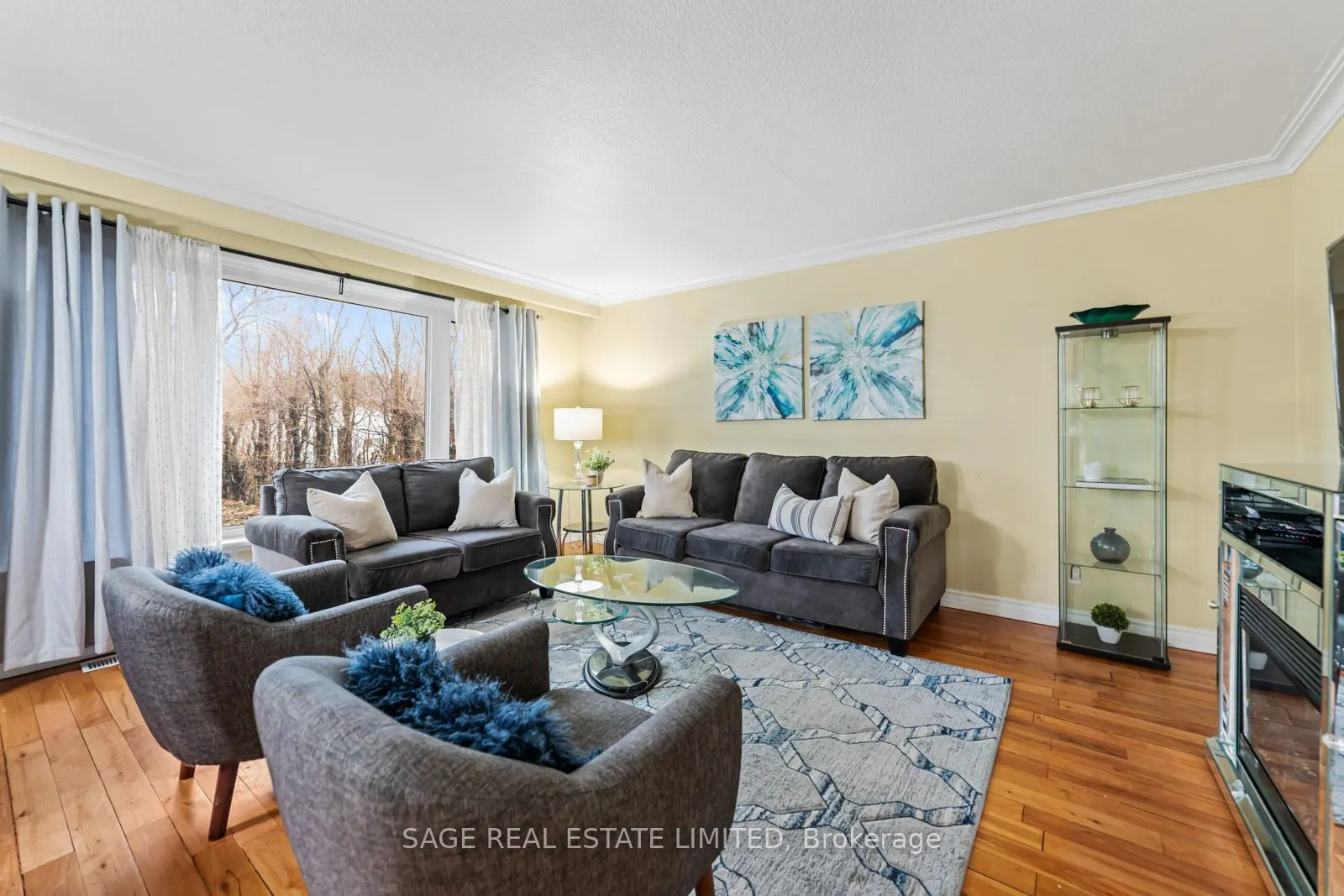 45 Dashwood Crescent