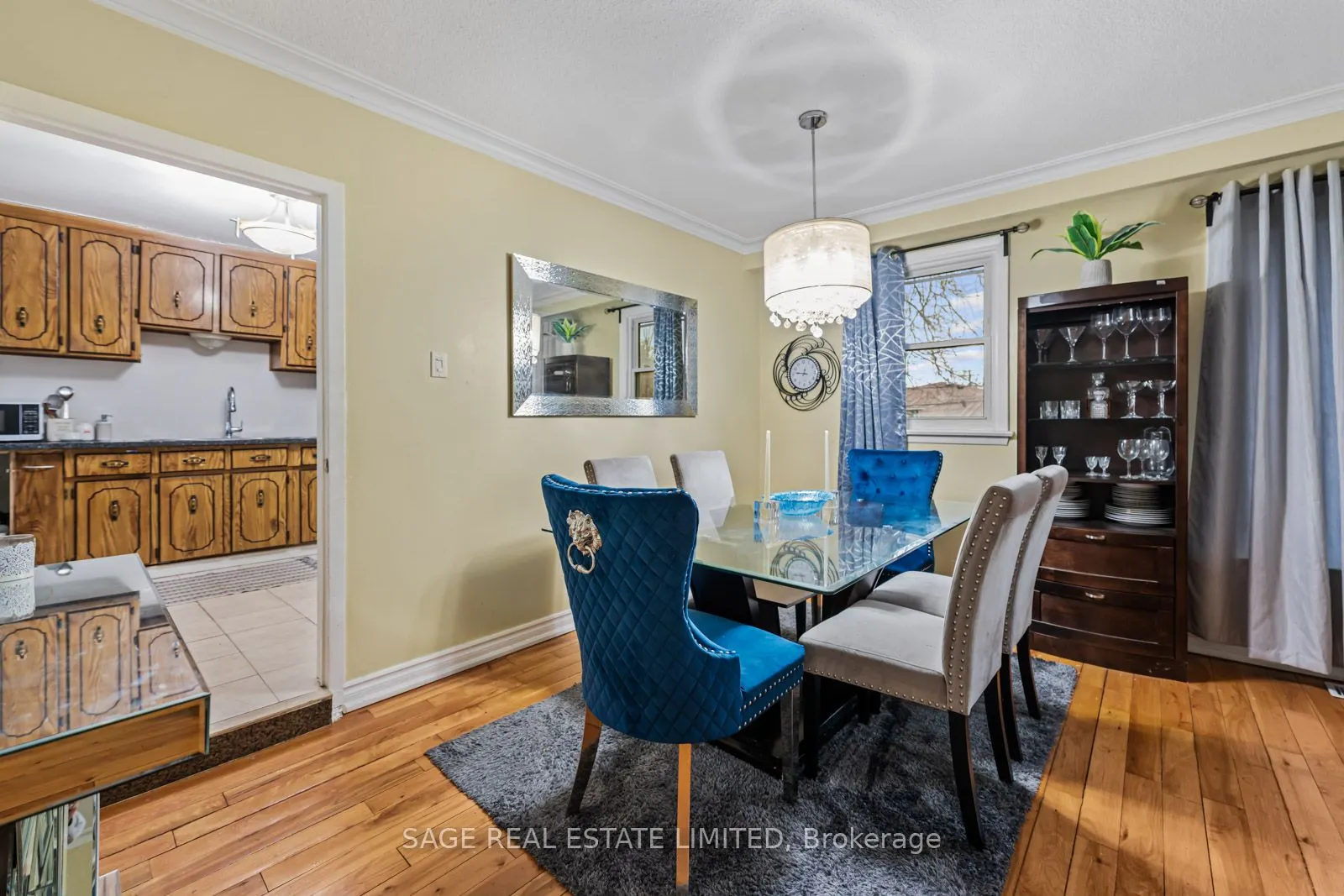 45 Dashwood Crescent