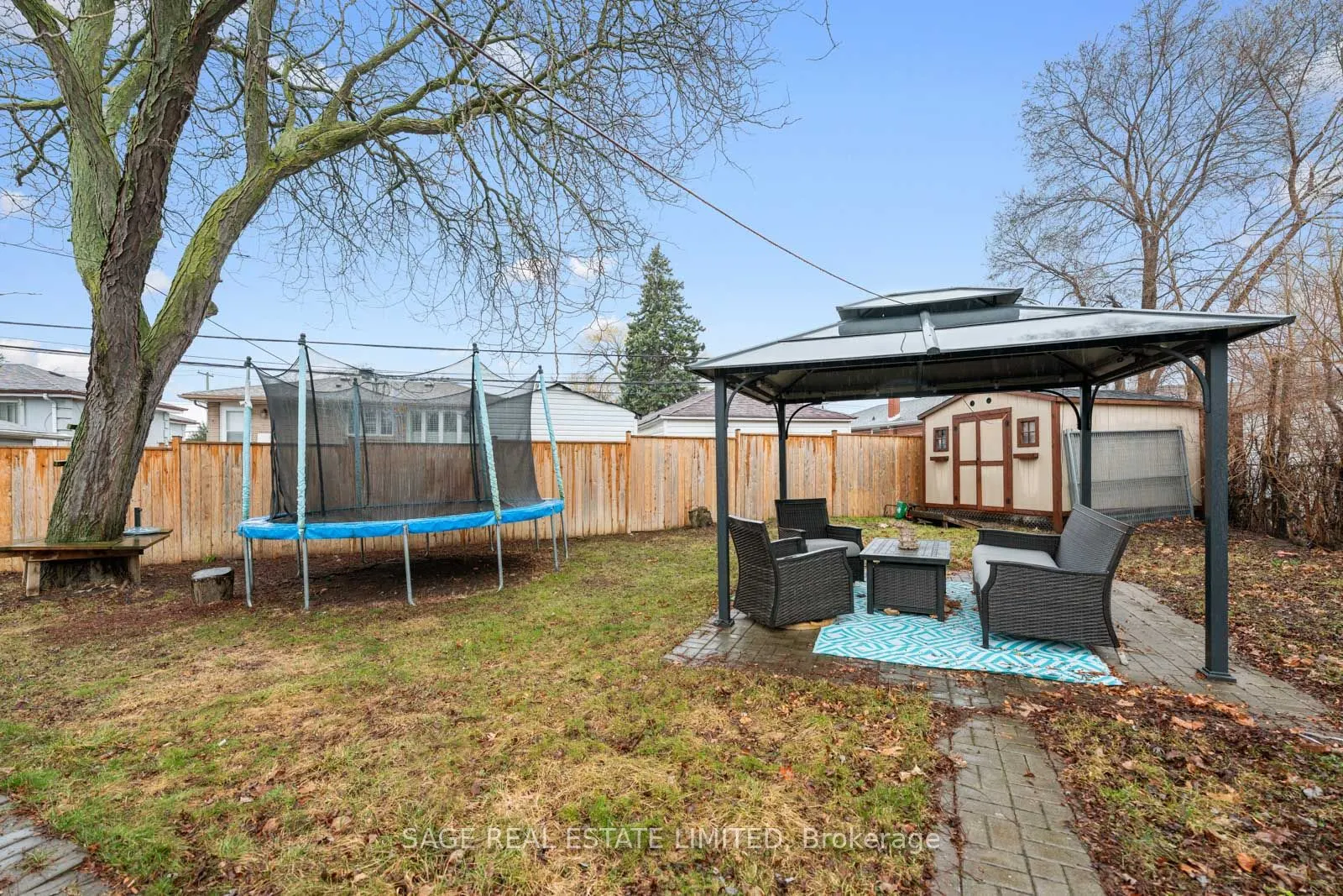 45 Dashwood Crescent