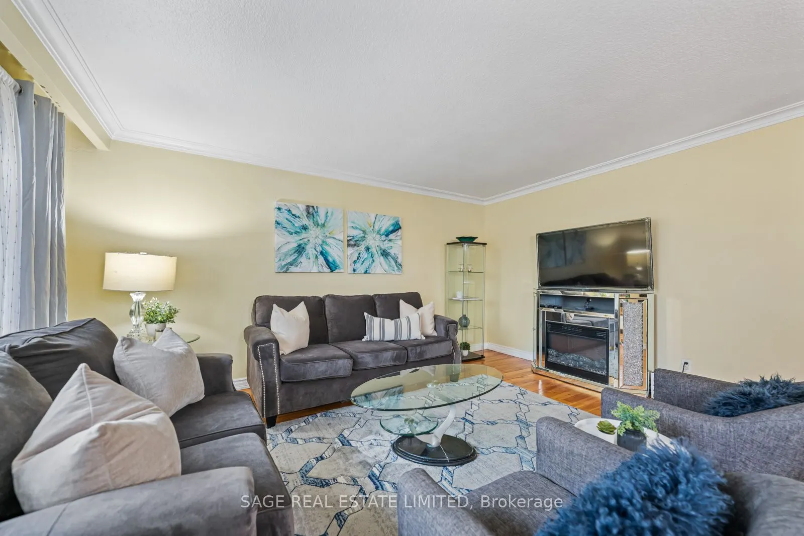 45 Dashwood Crescent