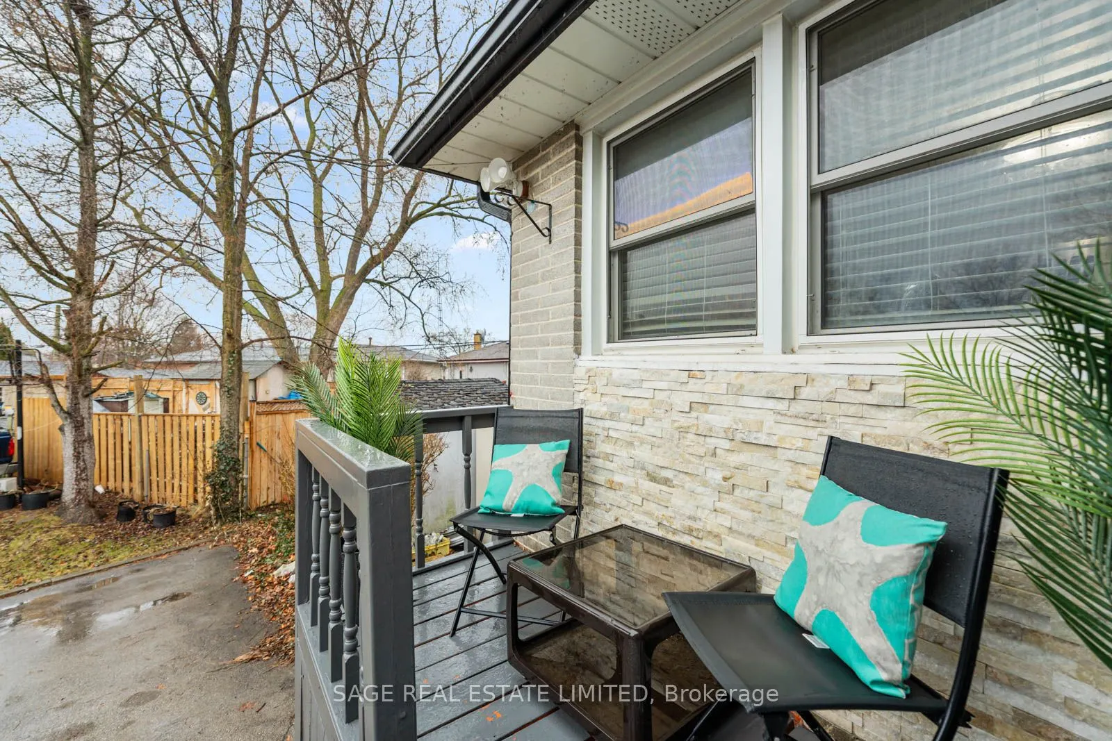 45 Dashwood Crescent