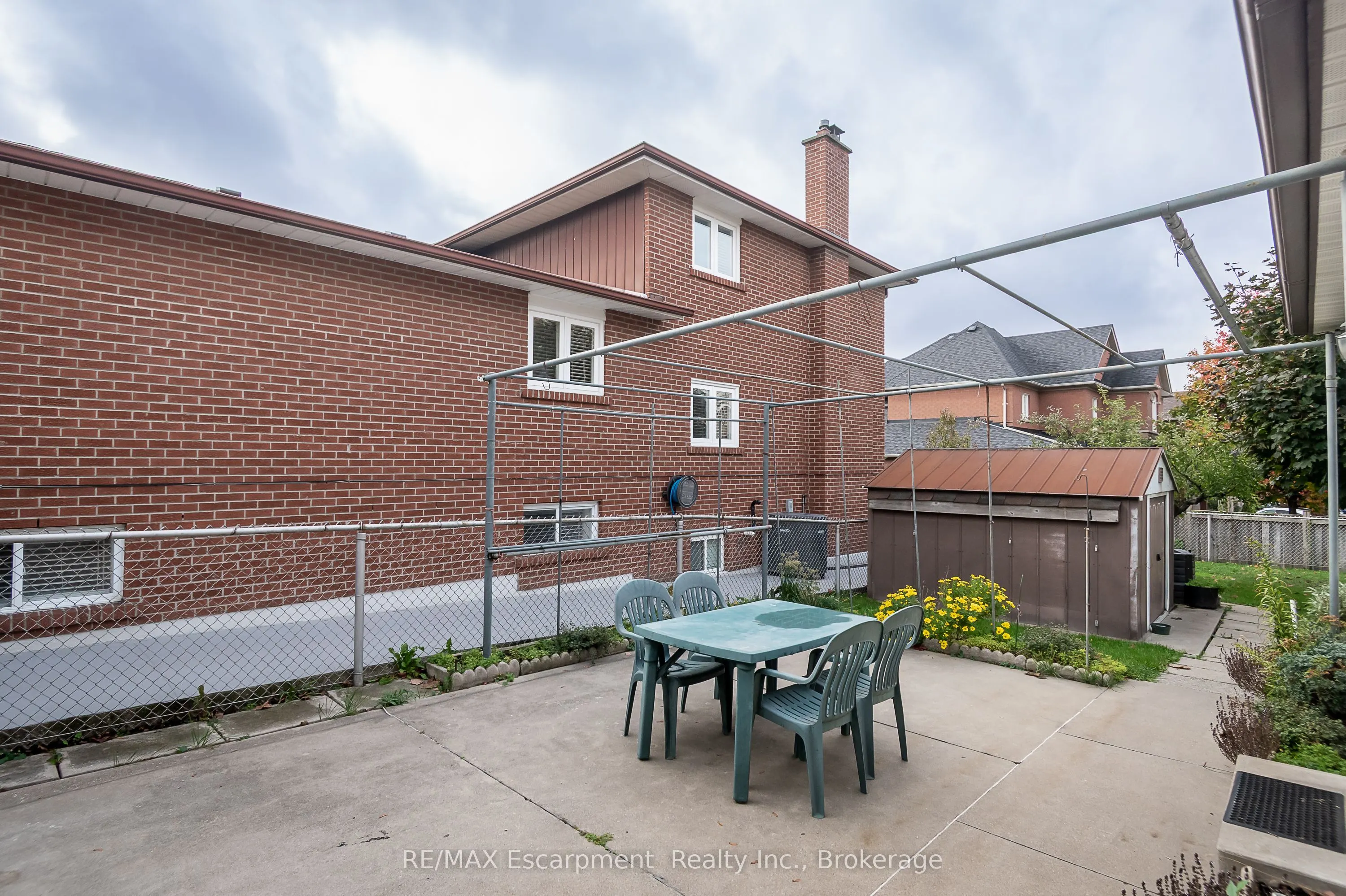 44 Ridge Road