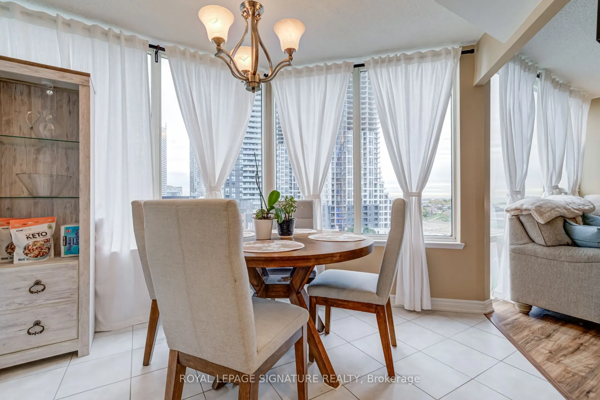 350 Rathburn Road W, #1001