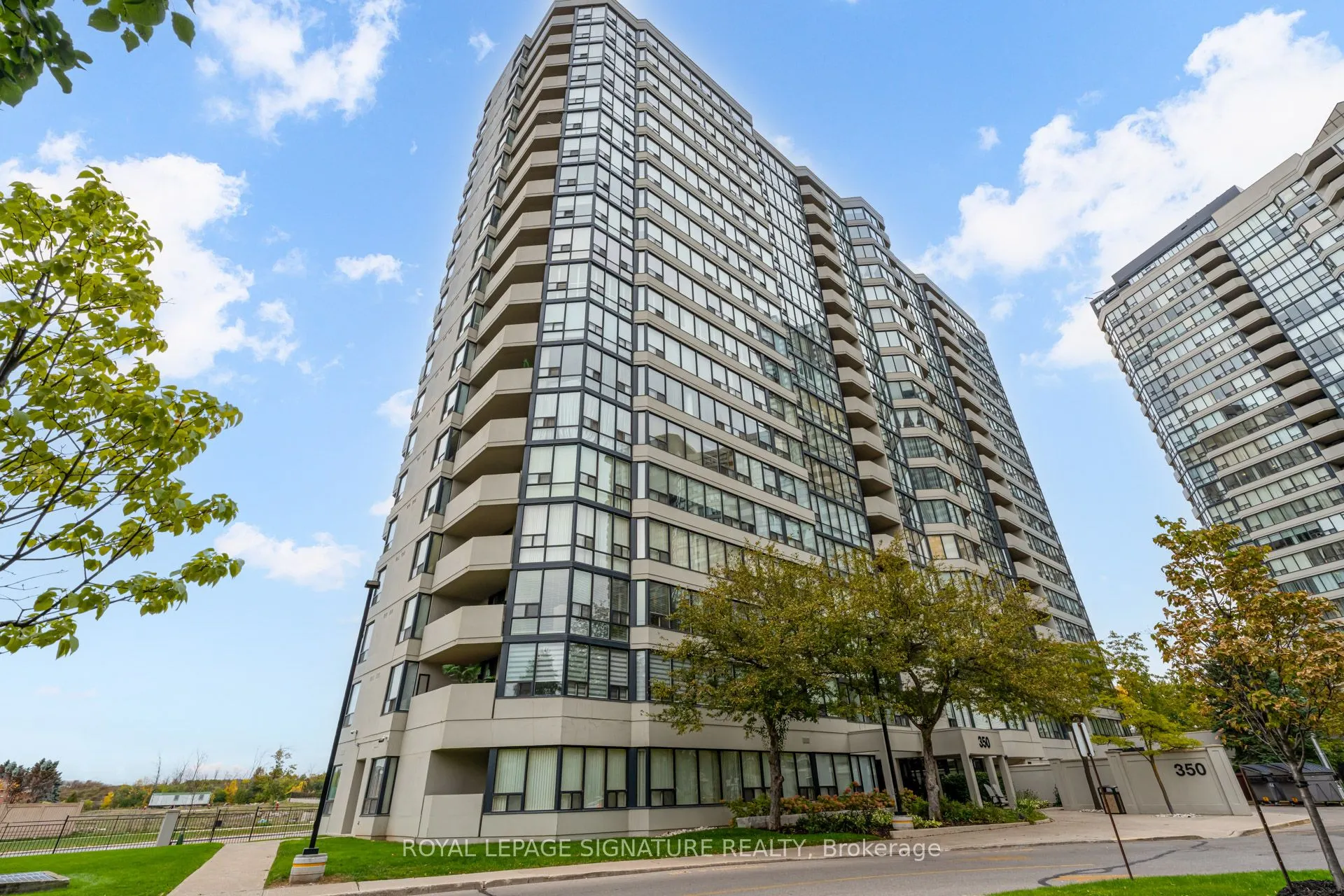 350 Rathburn Road W, #1001