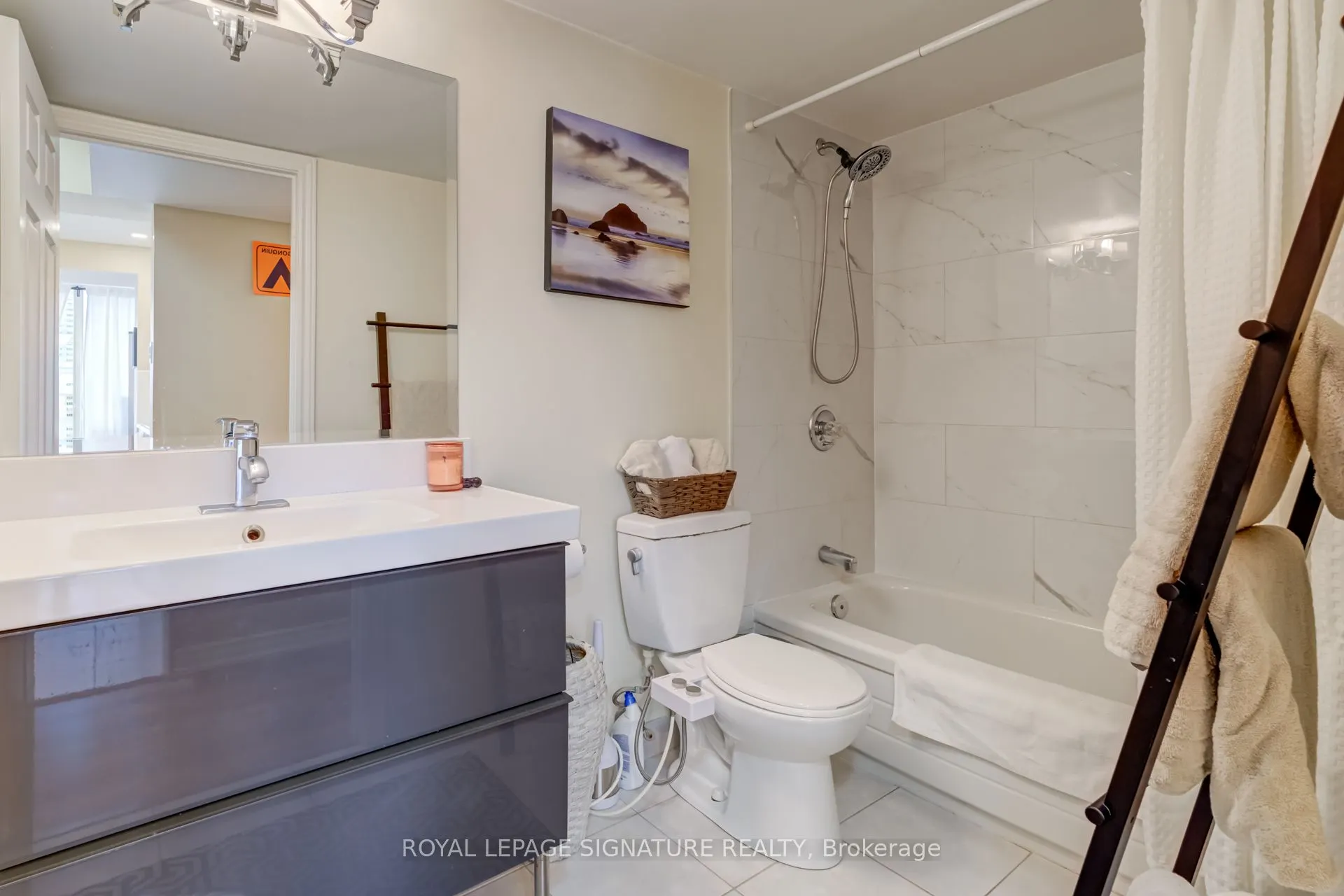 350 Rathburn Road W, #1001