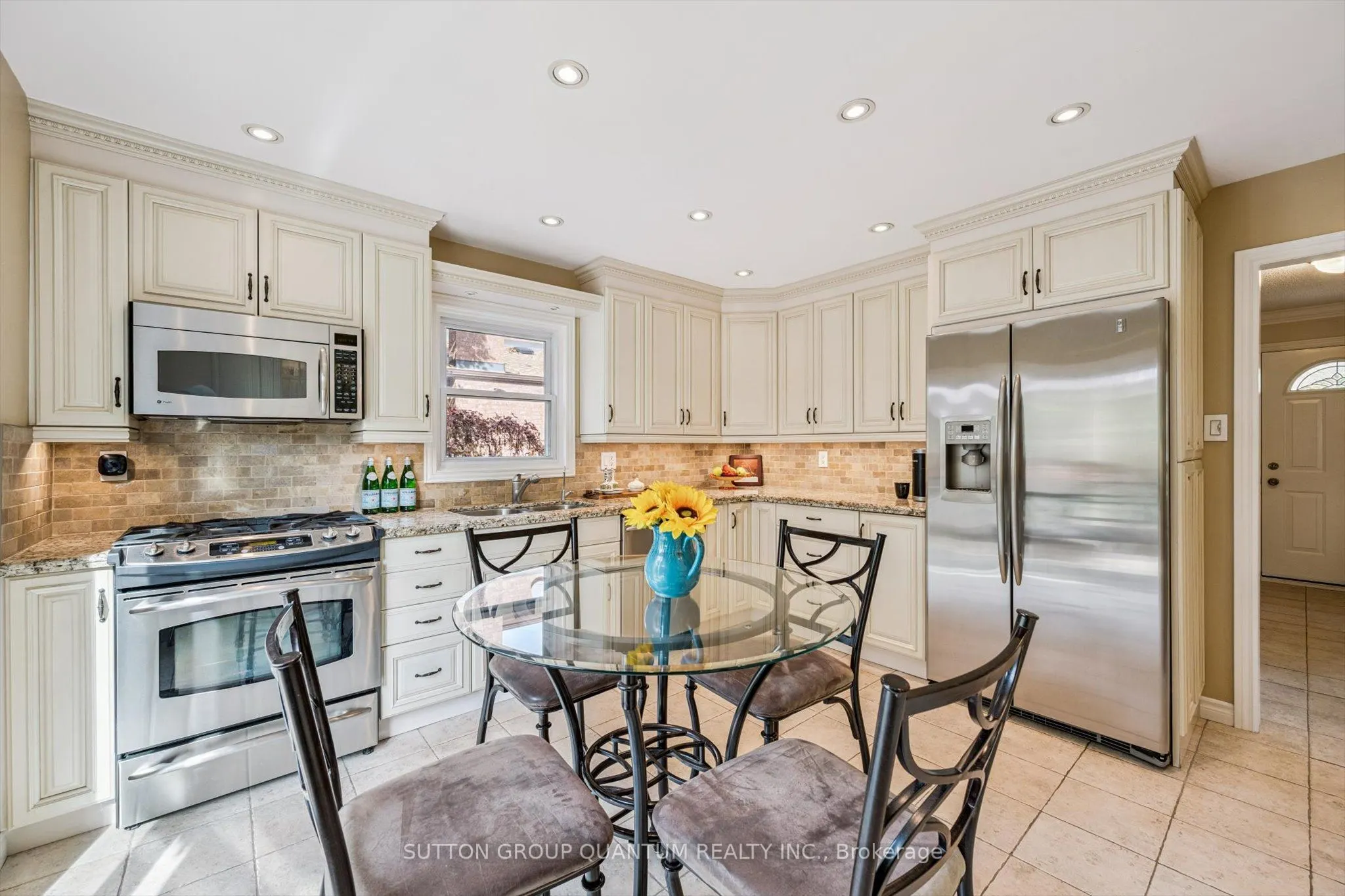 1159 Manor Road