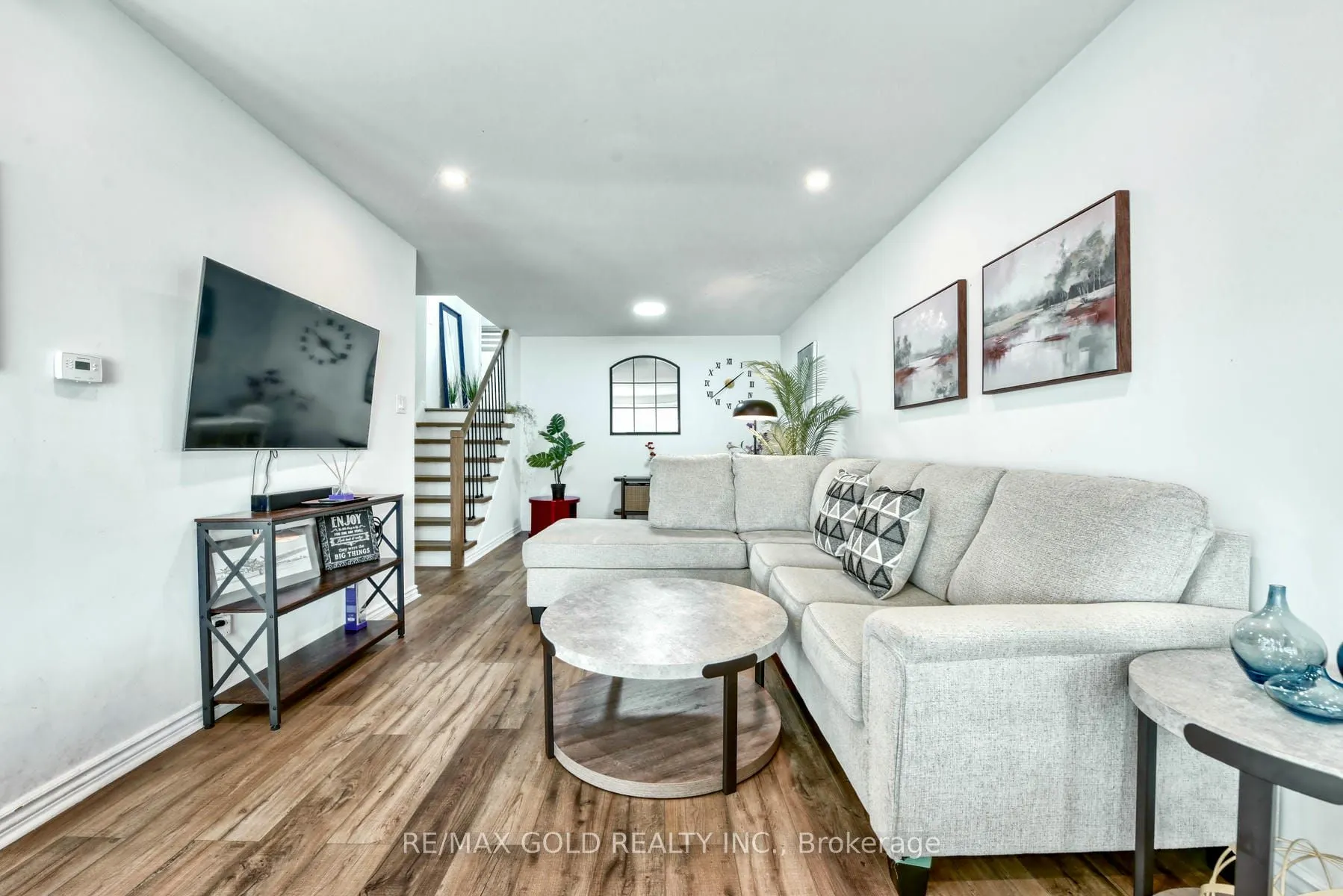 70 Wilton Drive