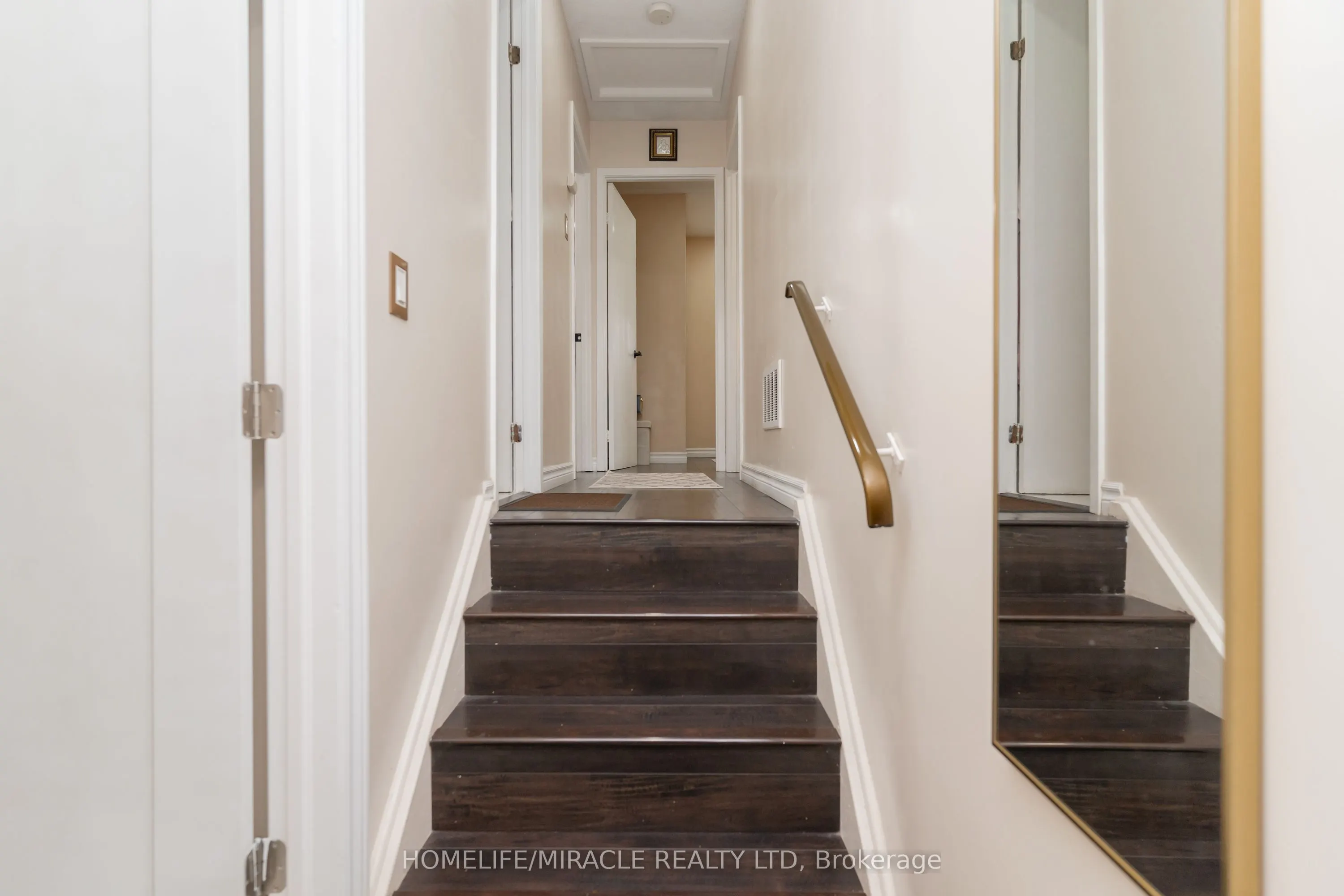 10 Huntingwood Crescent