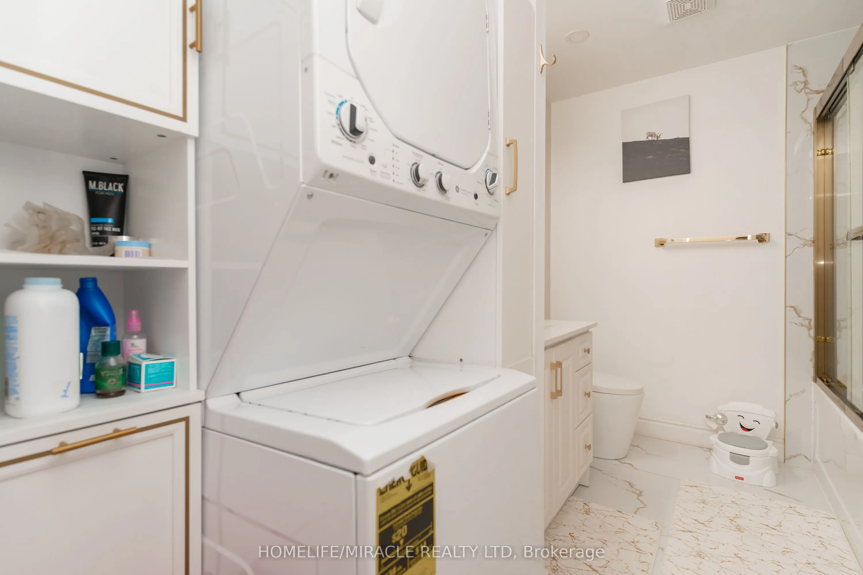 10 Huntingwood Crescent