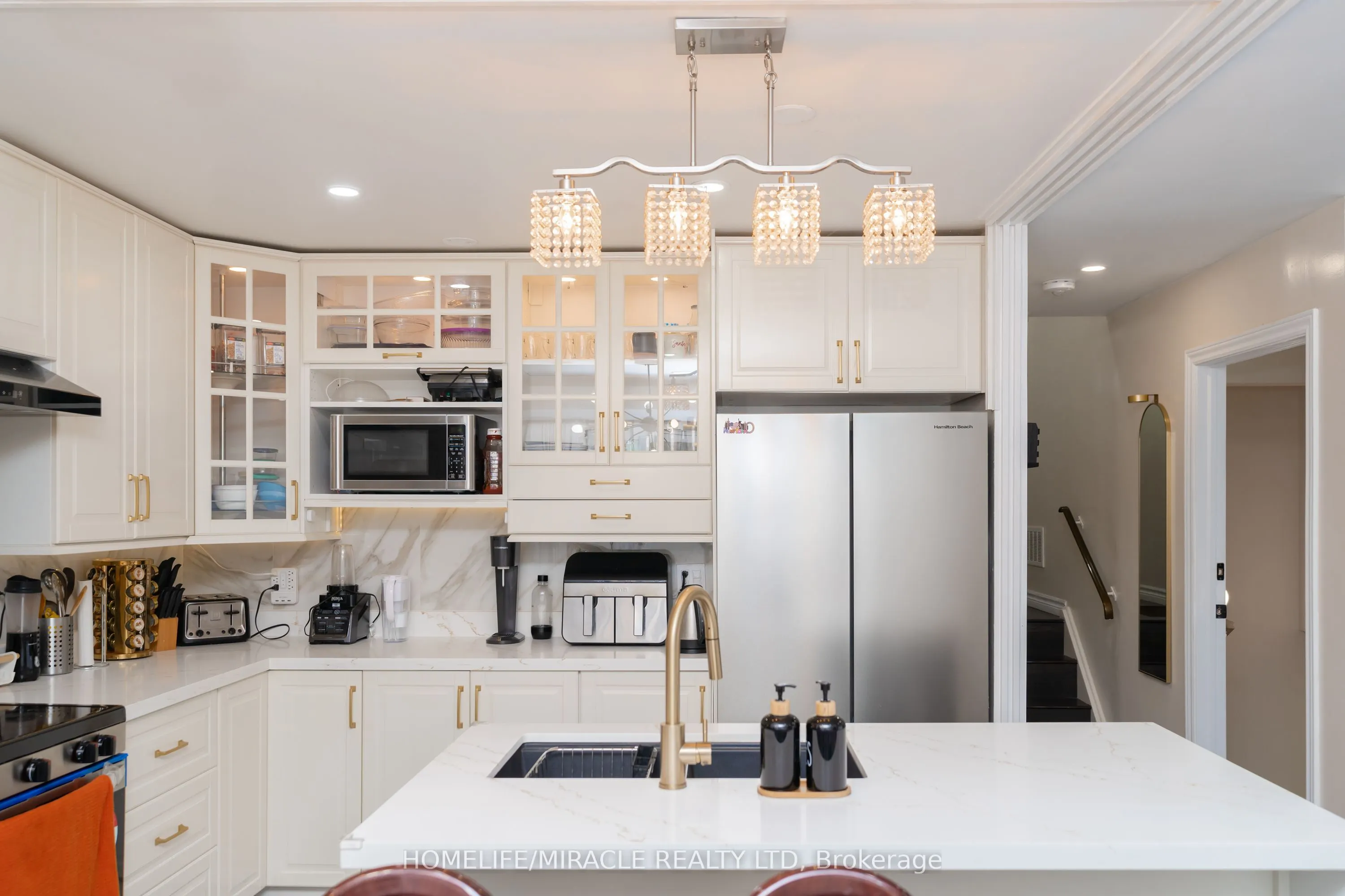 10 Huntingwood Crescent