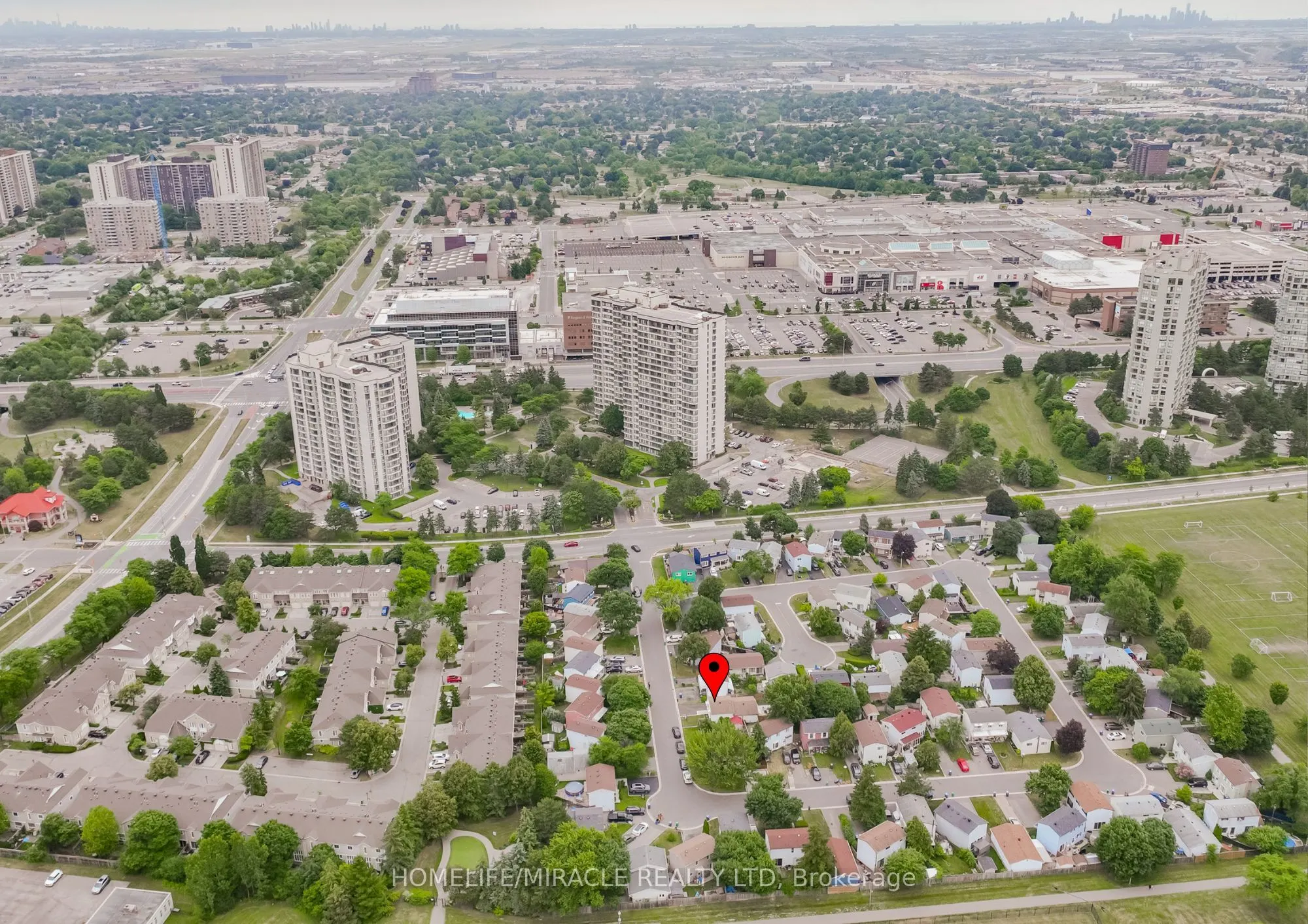 10 Huntingwood Crescent