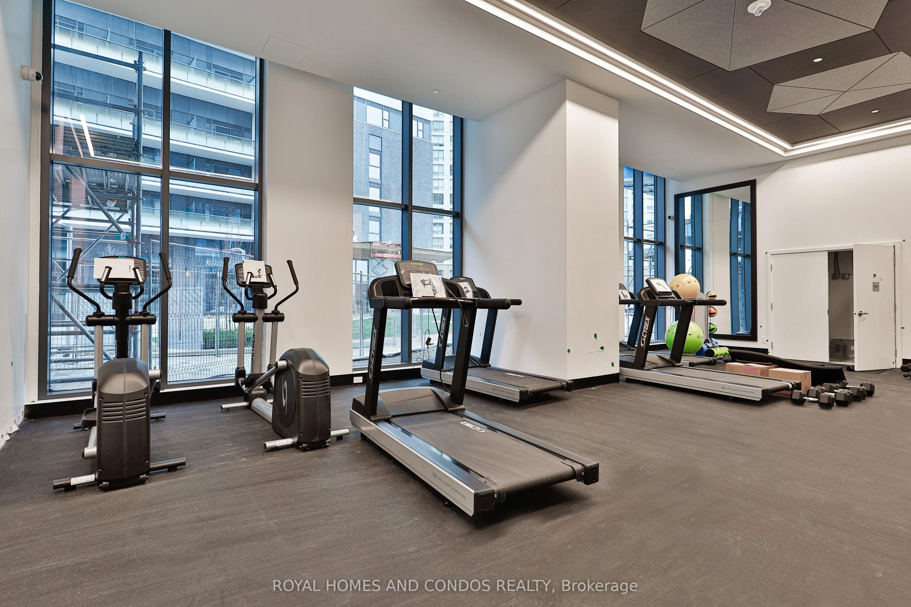 30 Samuel Wood Way, #402