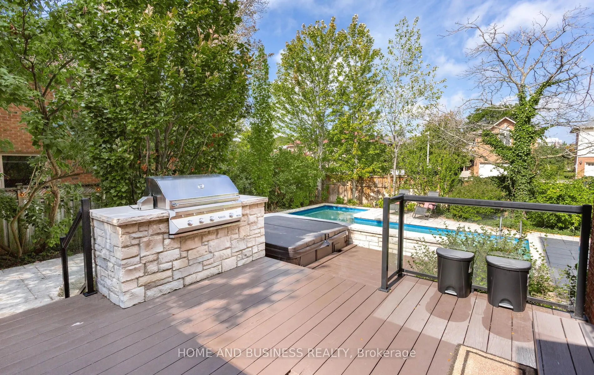 2192 Oakmead Boulevard