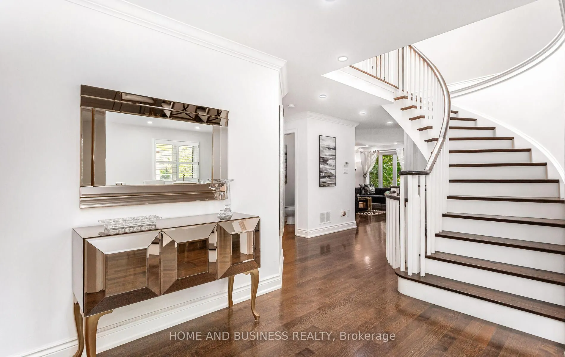 2192 Oakmead Boulevard