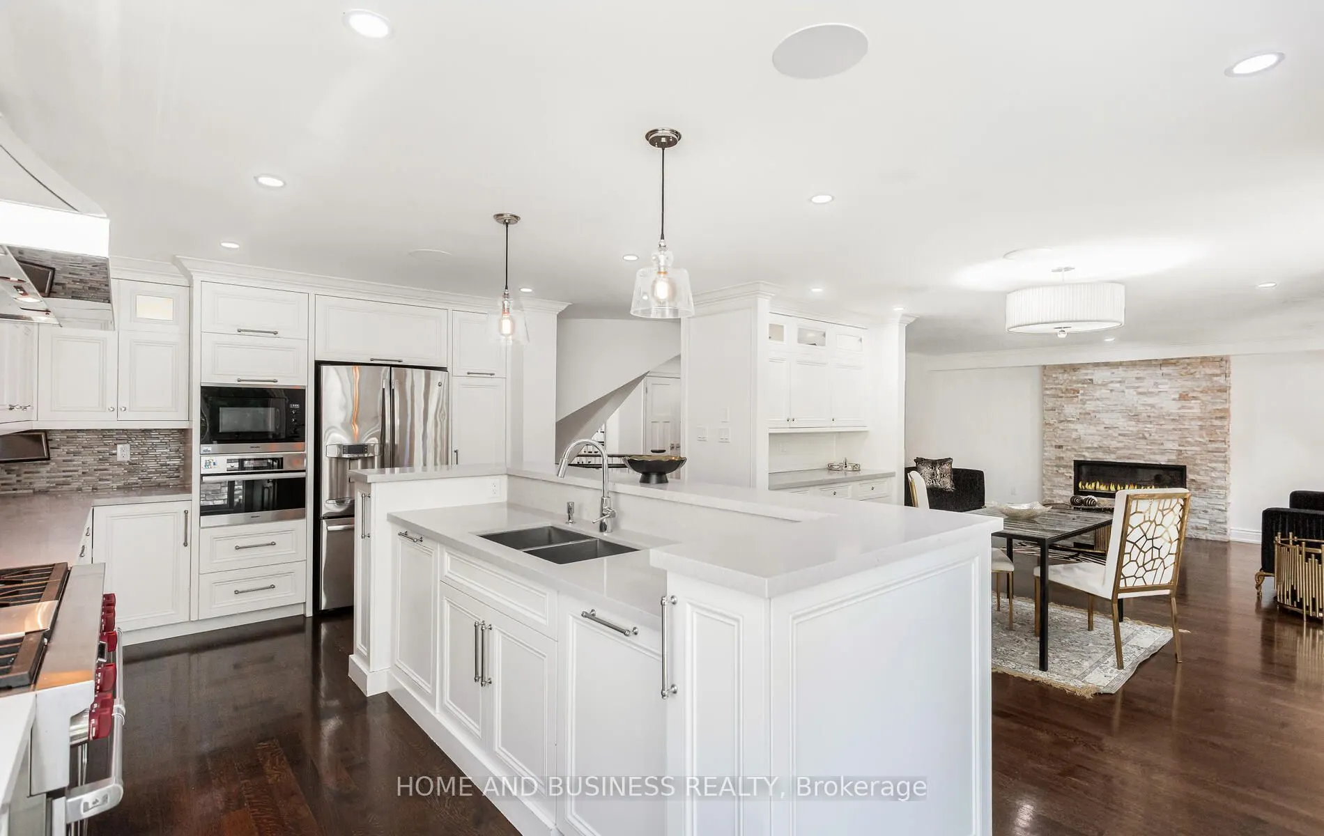 2192 Oakmead Boulevard