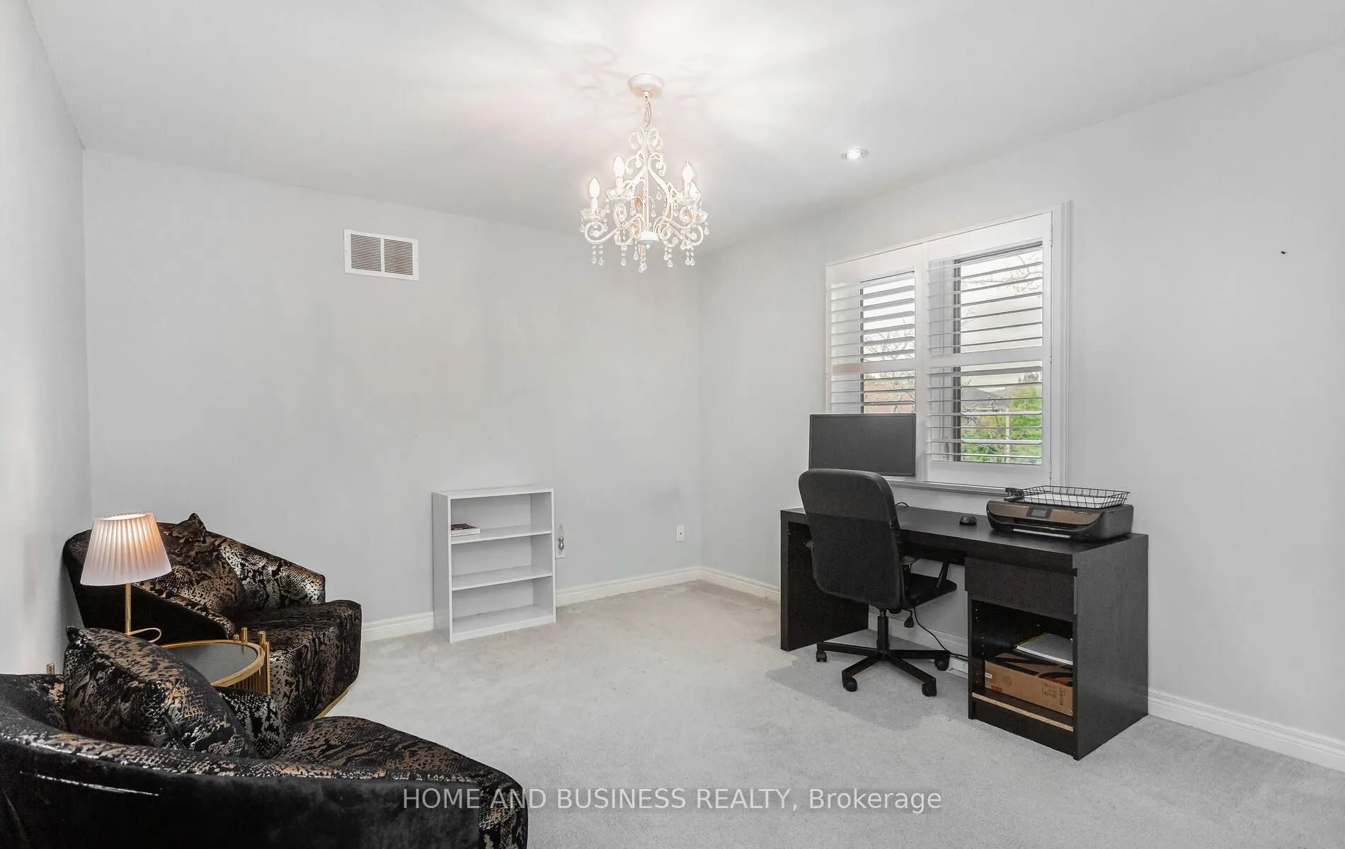 2192 Oakmead Boulevard