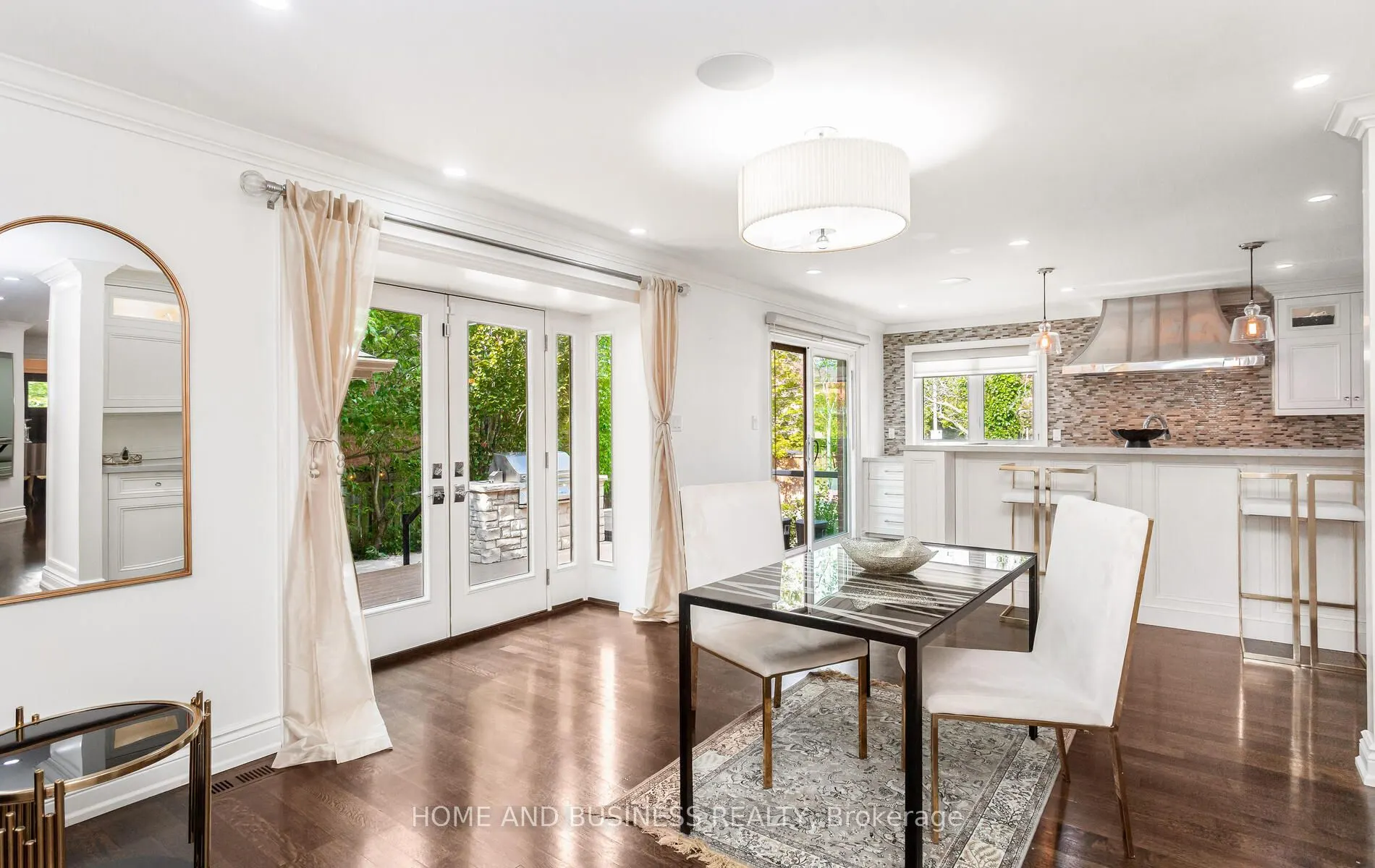 2192 Oakmead Boulevard