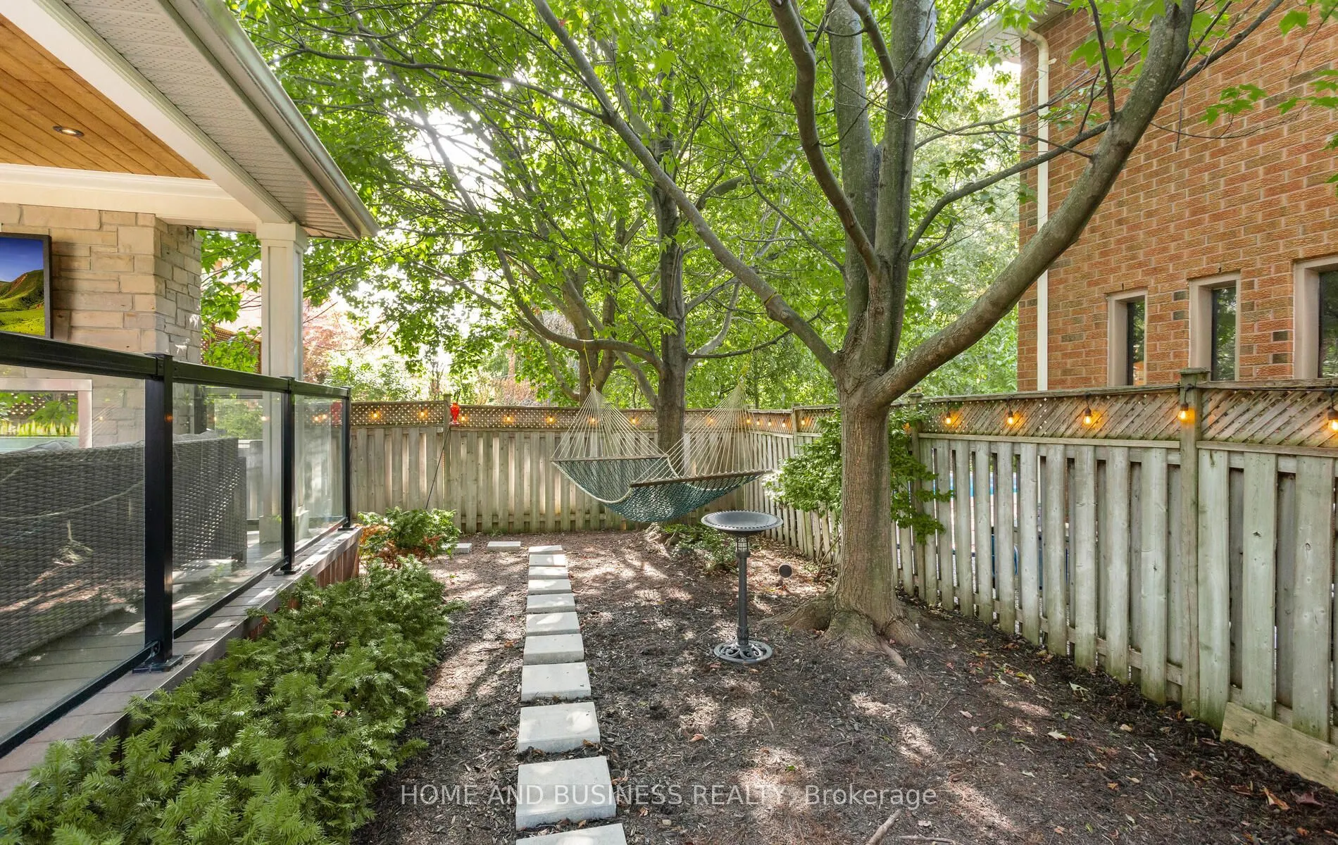 2192 Oakmead Boulevard