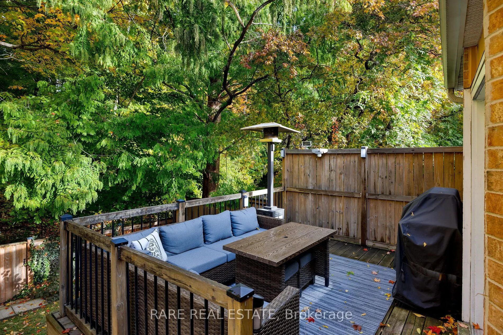 3242 GREENBOUGH Crescent