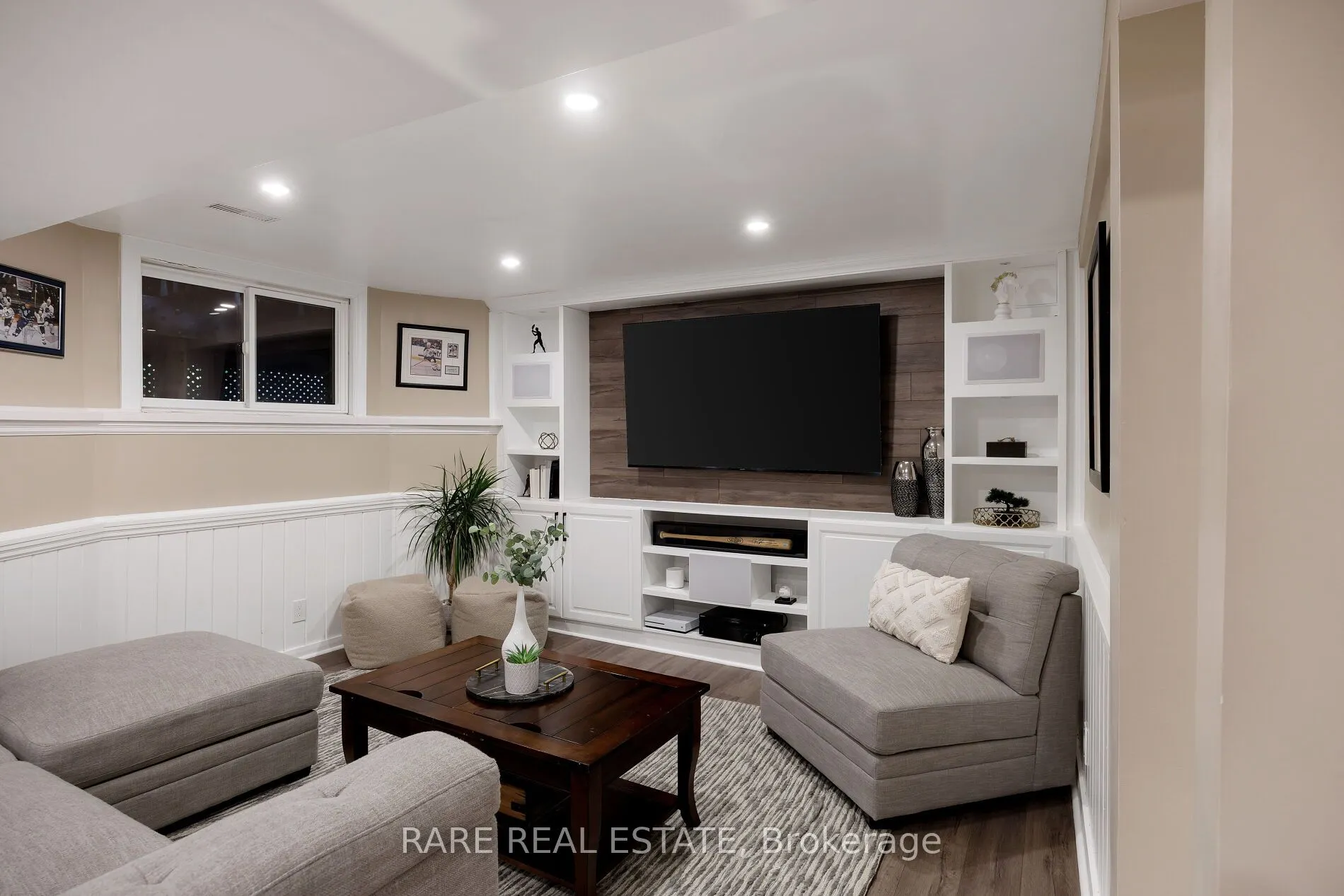 3242 GREENBOUGH Crescent