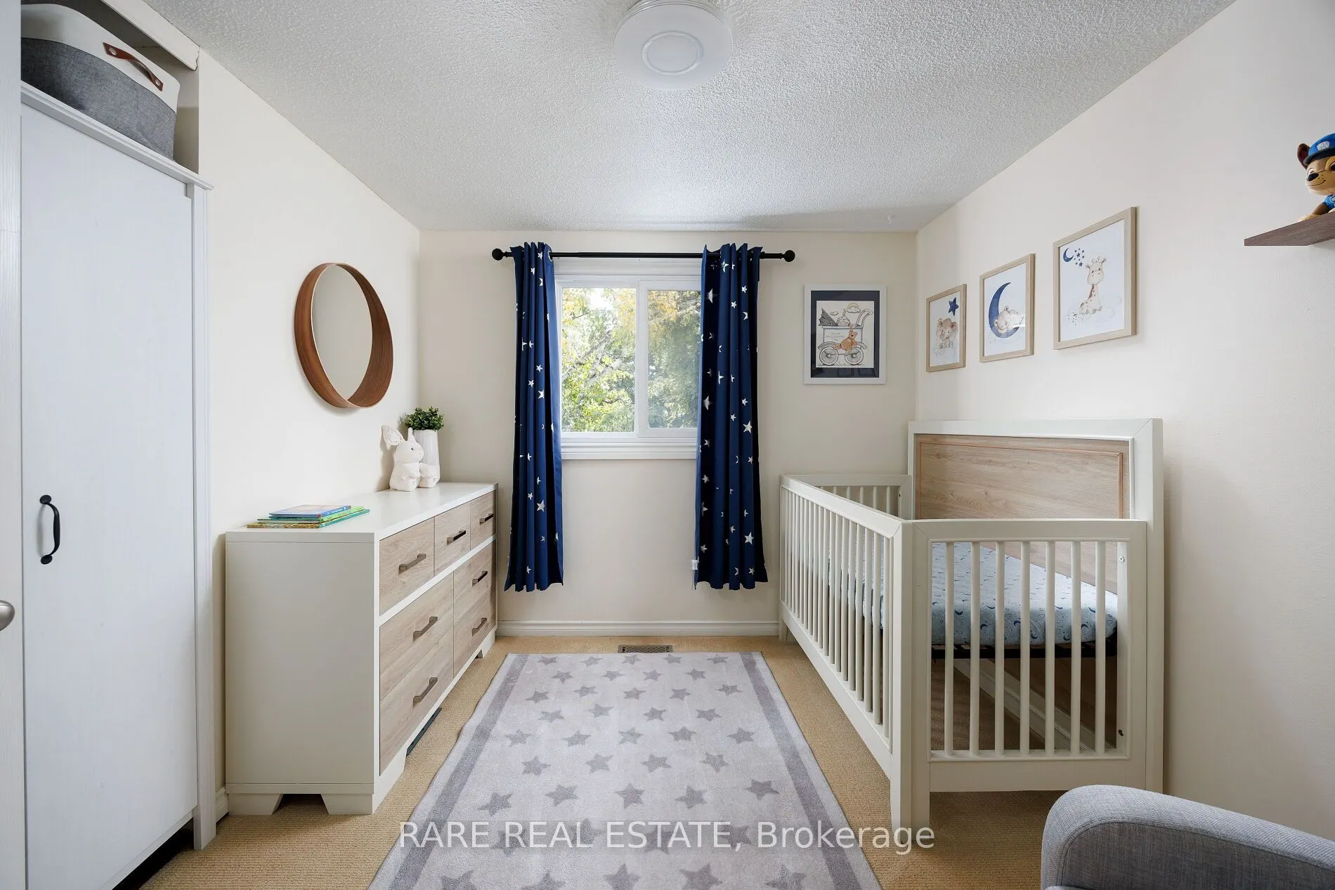 3242 GREENBOUGH Crescent