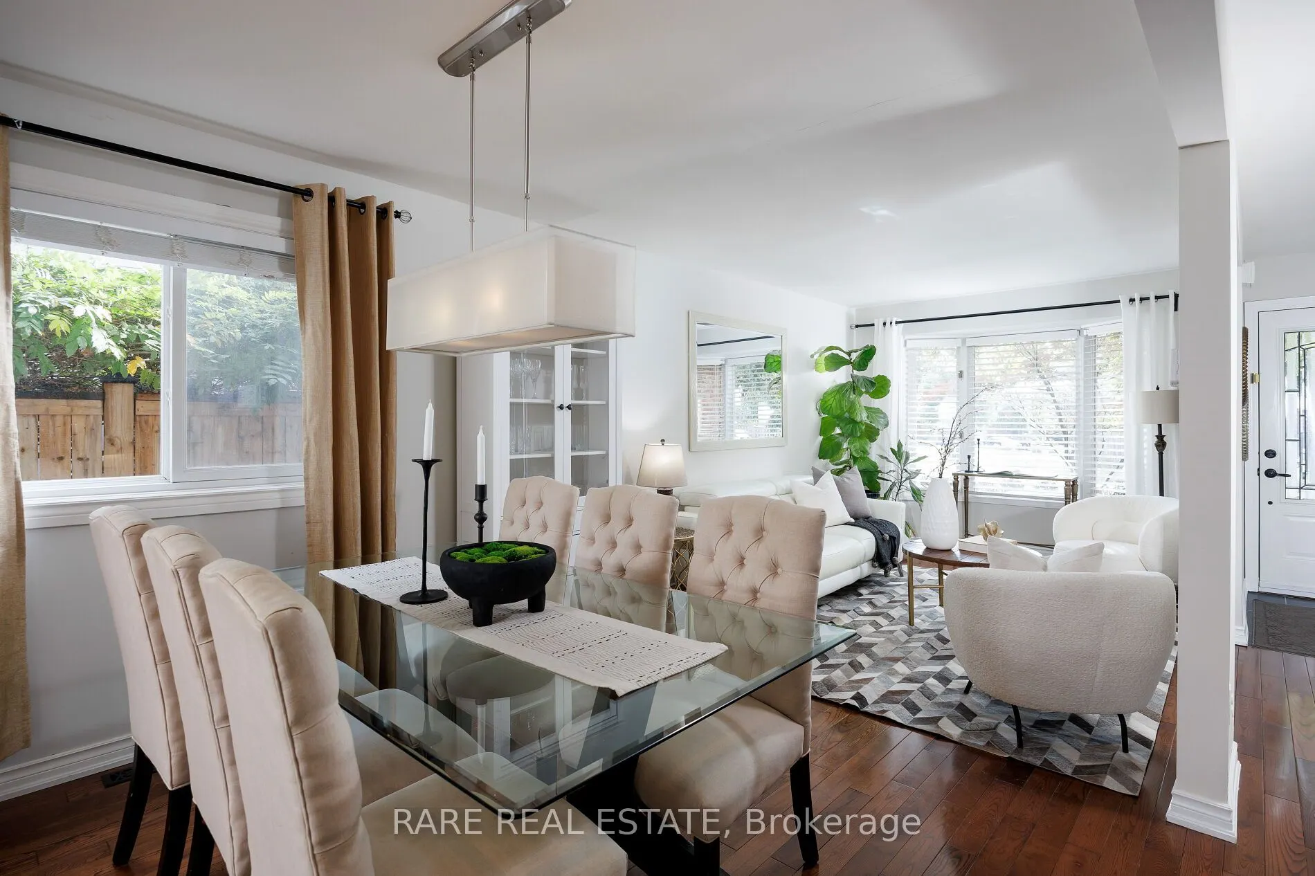 3242 GREENBOUGH Crescent