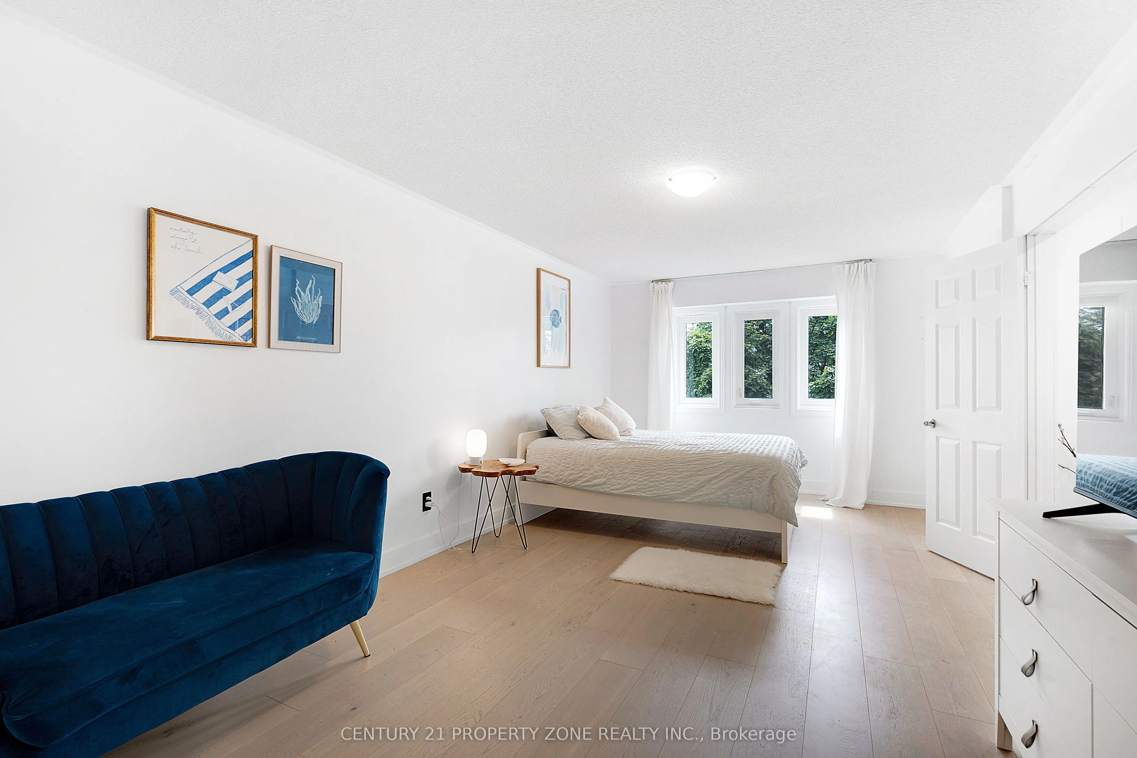 380 Summerchase Drive