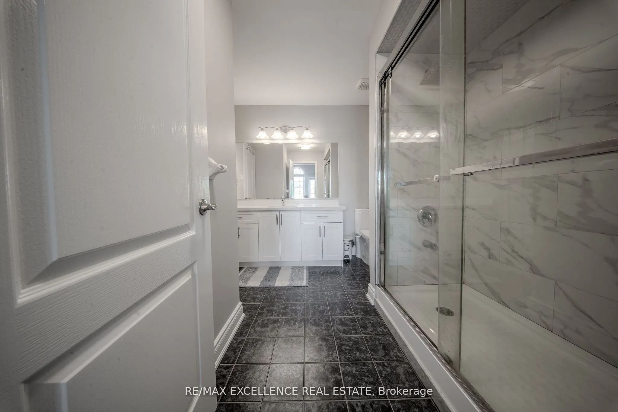 111 River Rock Crescent