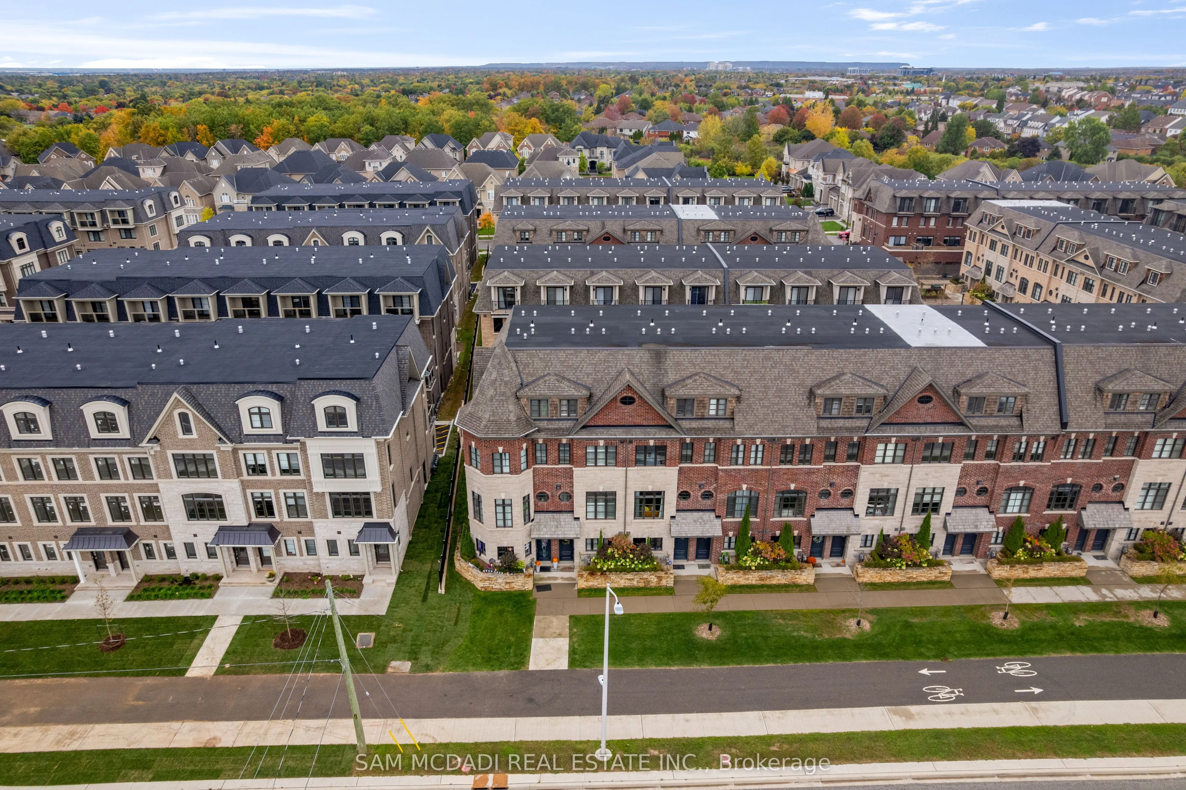 2160 Trafalgar Road, #2