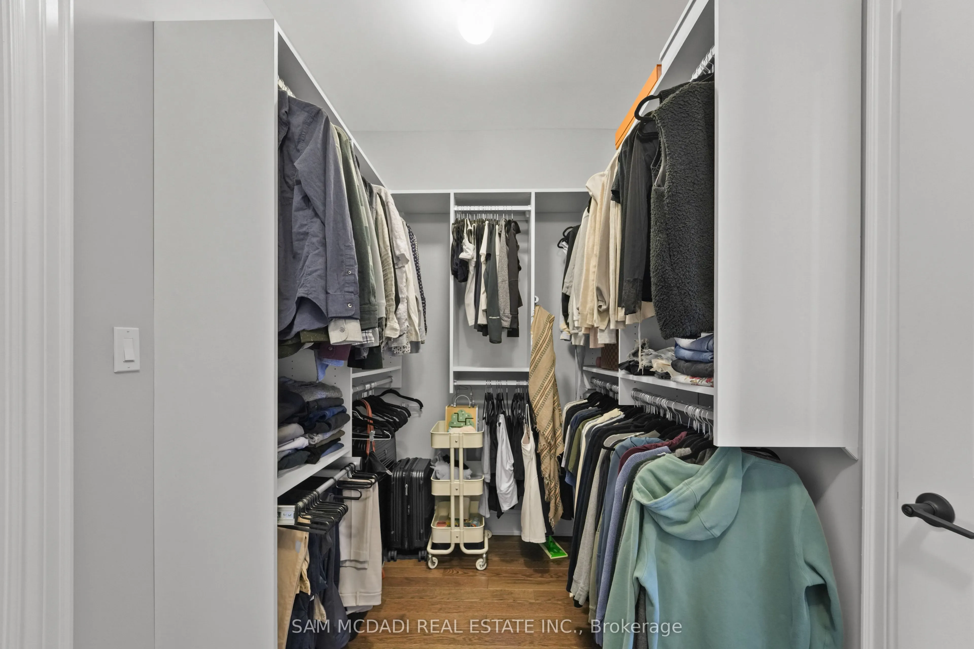 2160 Trafalgar Road, #2