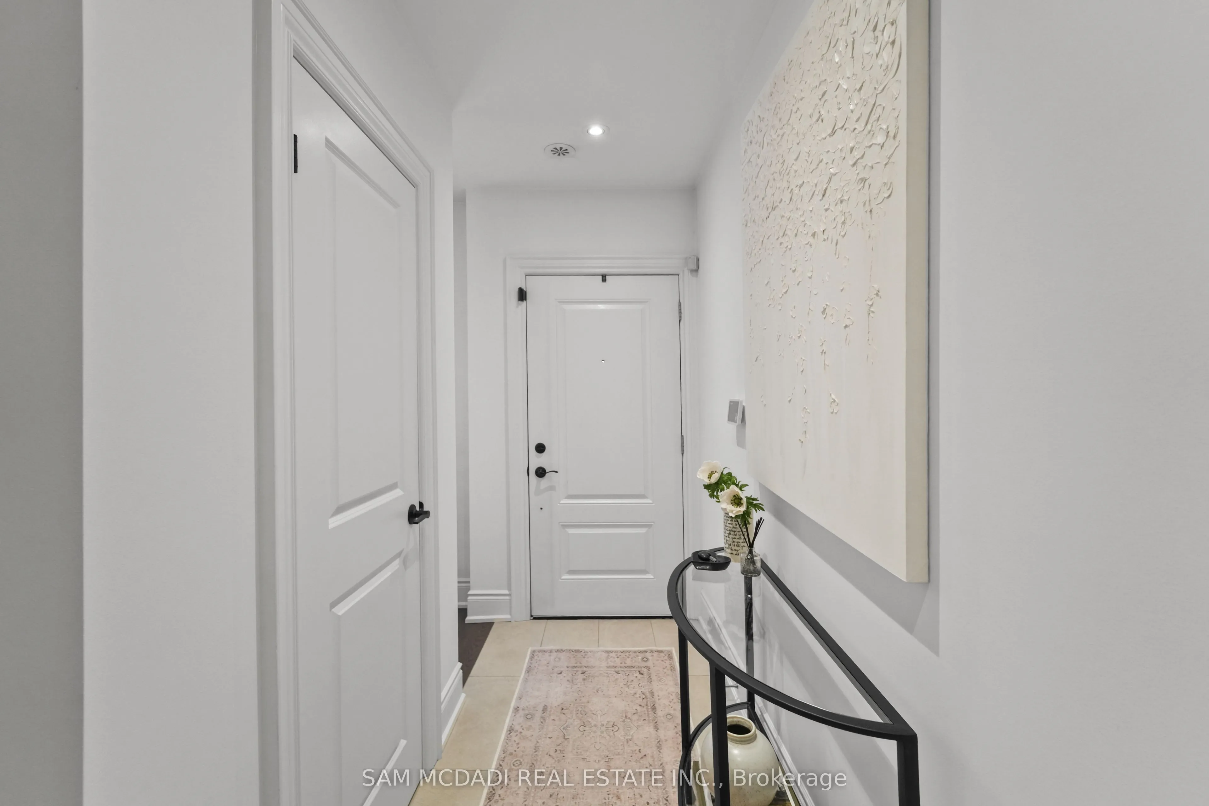 2160 Trafalgar Road, #2