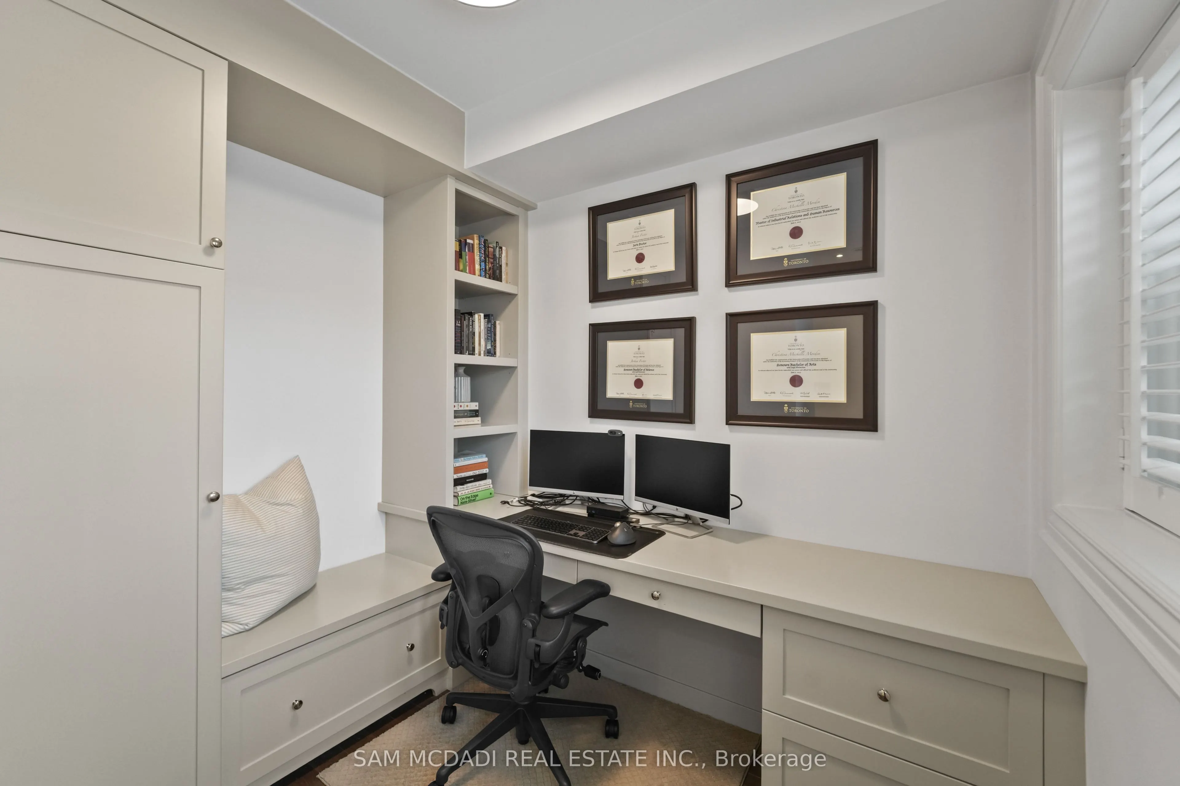 2160 Trafalgar Road, #2