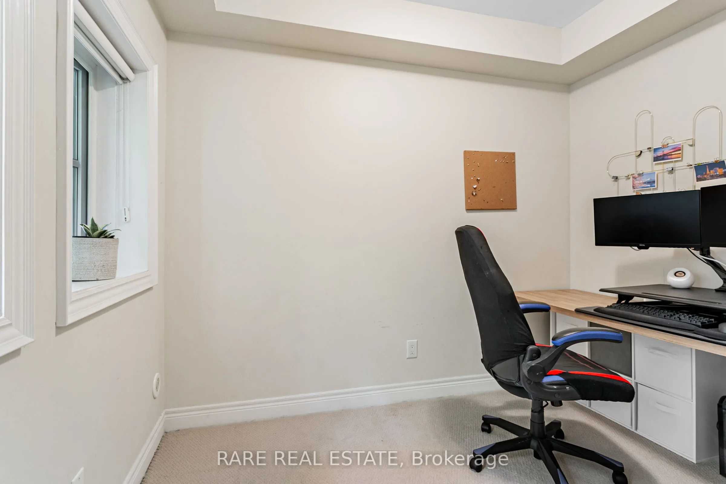 1812 Burnhamthorpe Road E, #114