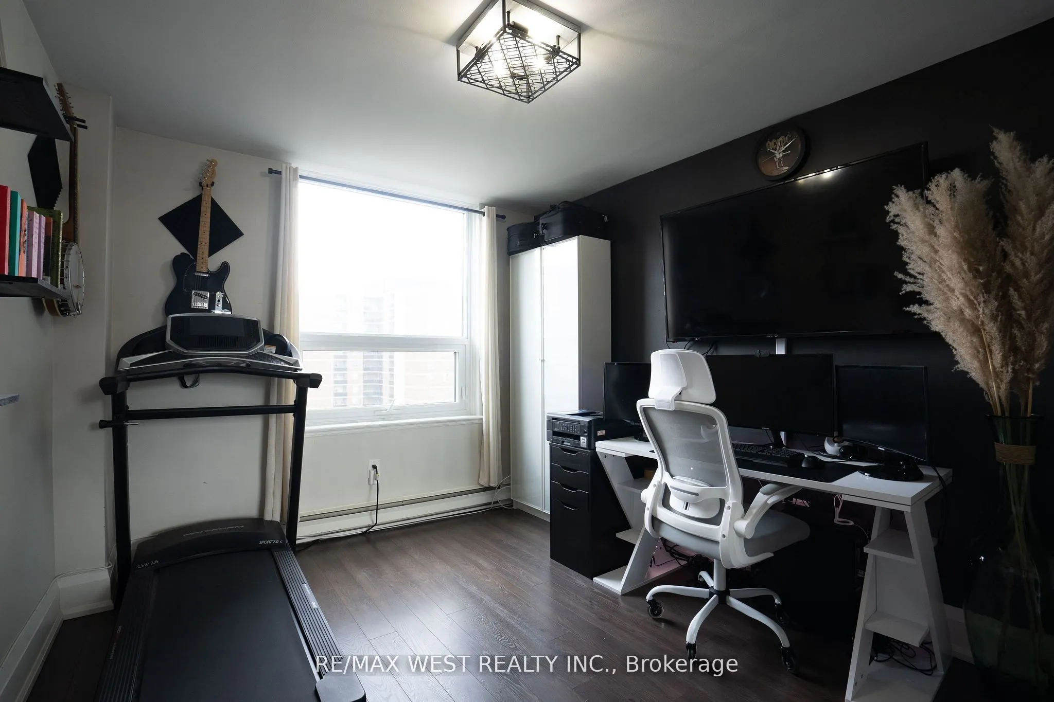 61 Richview Road, #1603