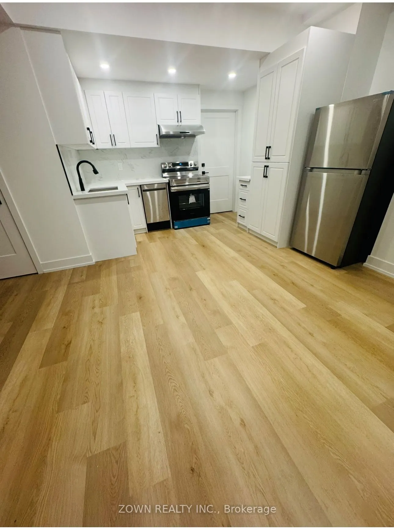 1336 Hydrangea Gardens, #Basement