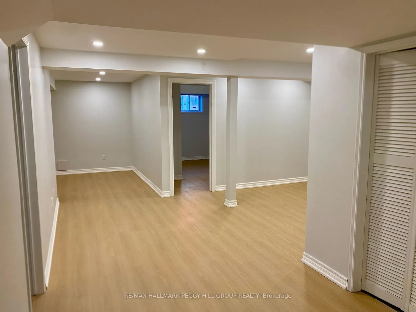 1 Shady Glen Crescent, #Lower
