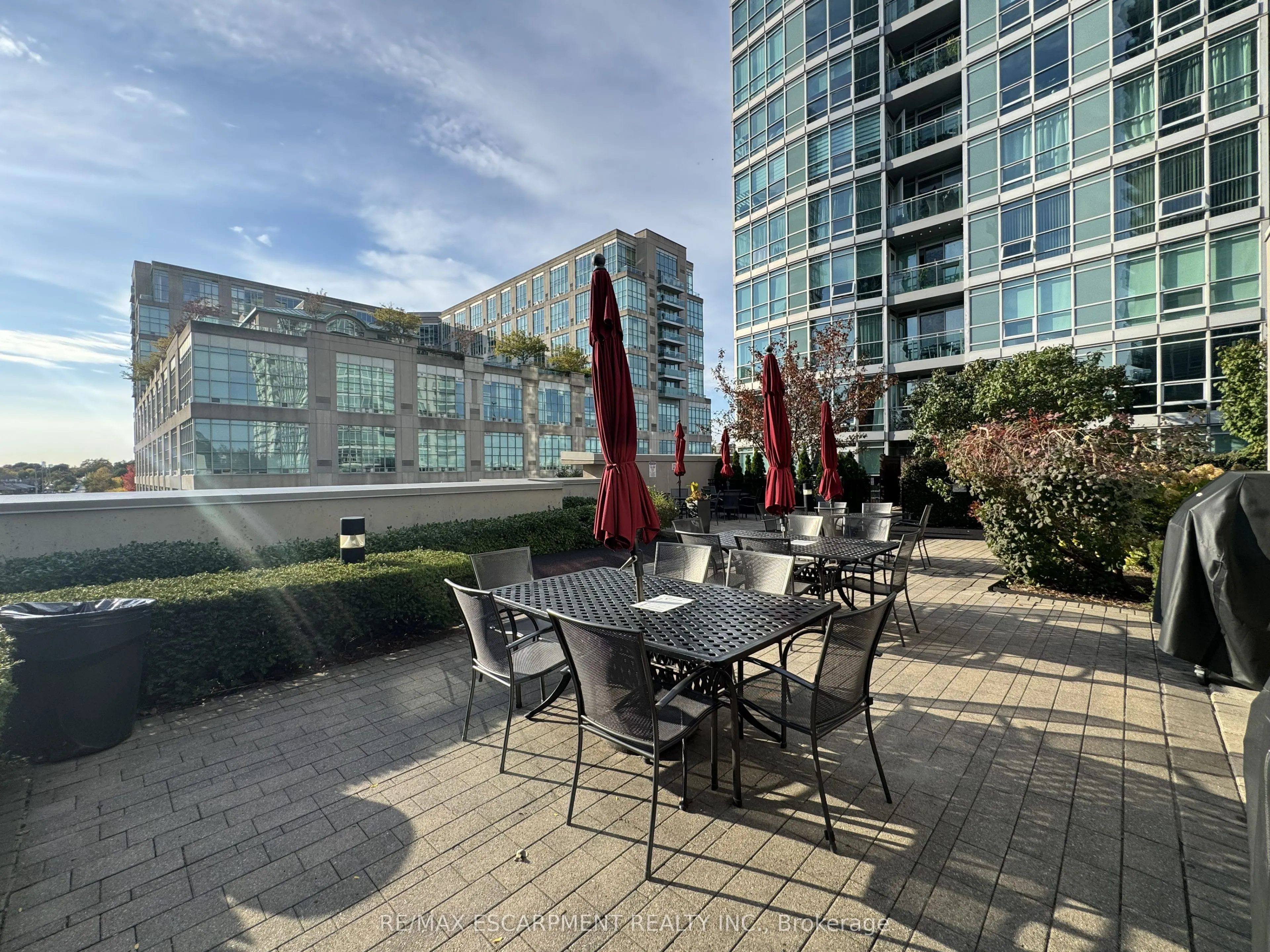 165 Legion Road N, #1622