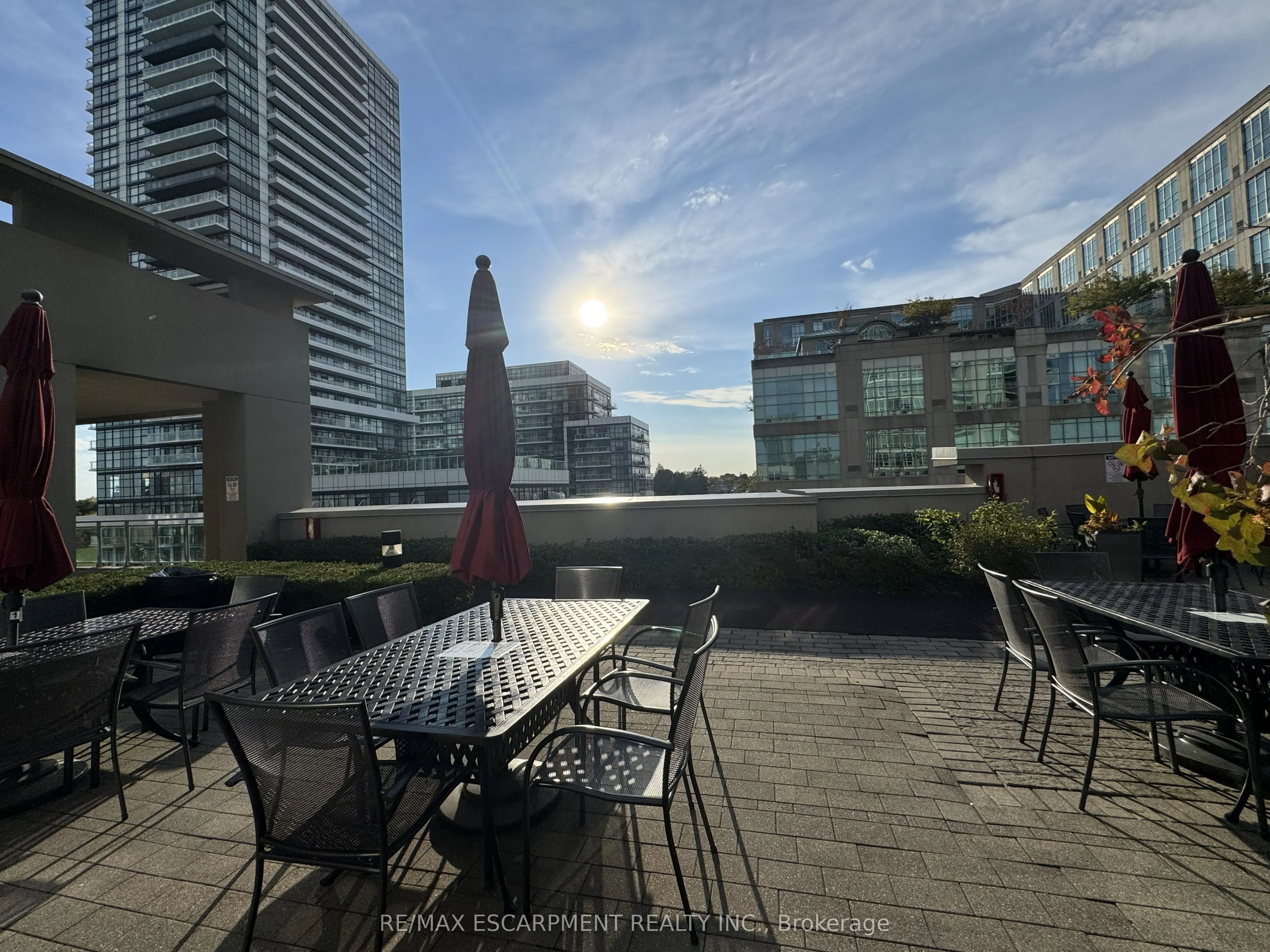 165 Legion Road N, #1622